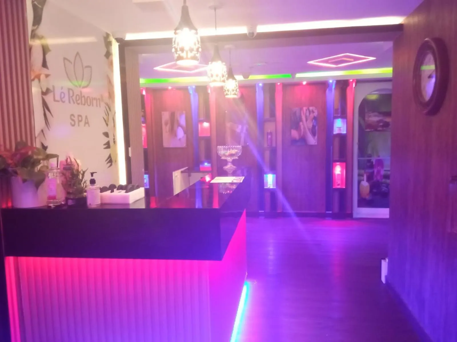 Spa and wellness centre/facilities in Le Paradise Palace Hotel Deira Dubai Al Rigga