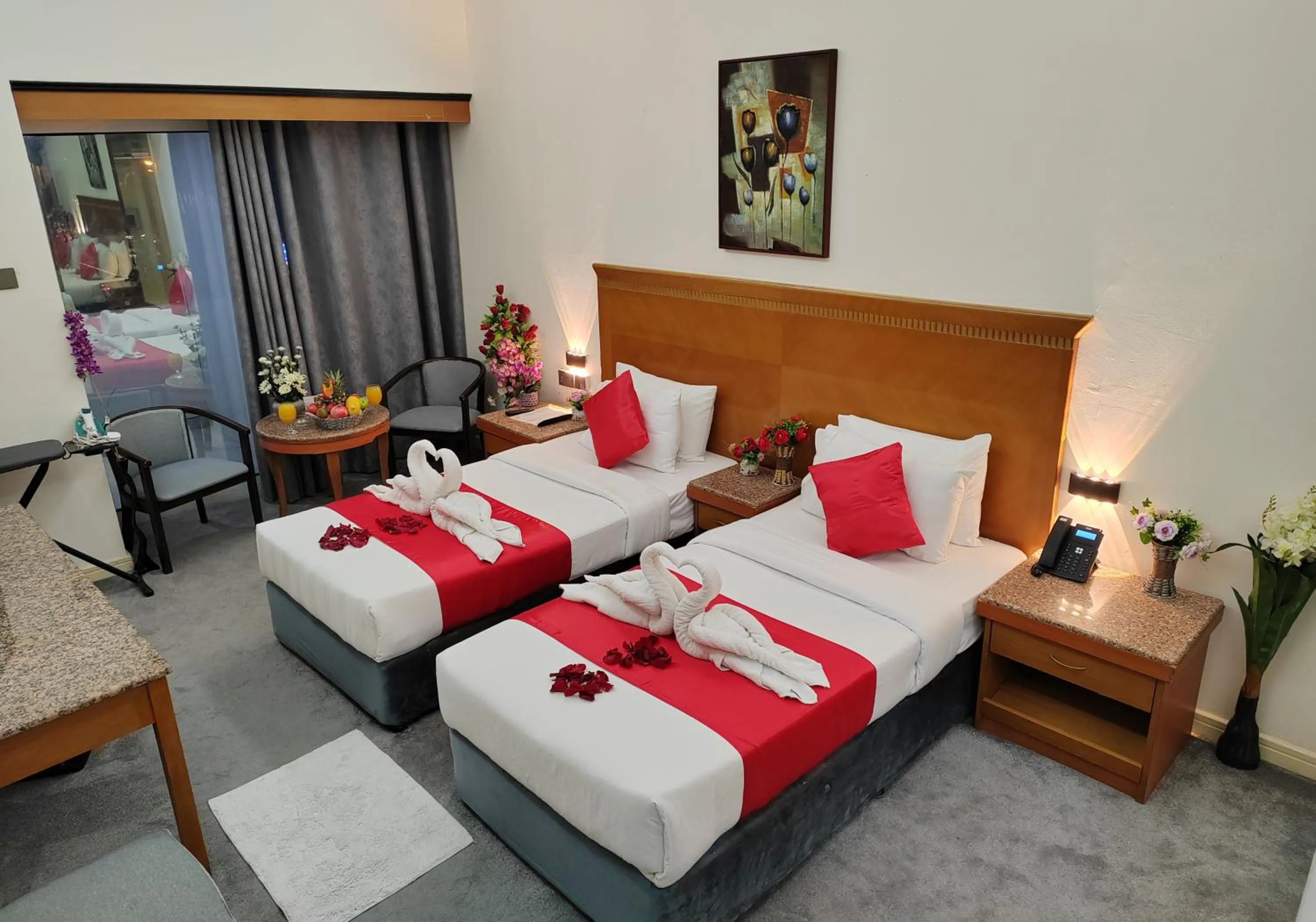 Bed in Le Paradise Palace Hotel Deira Dubai Al Rigga