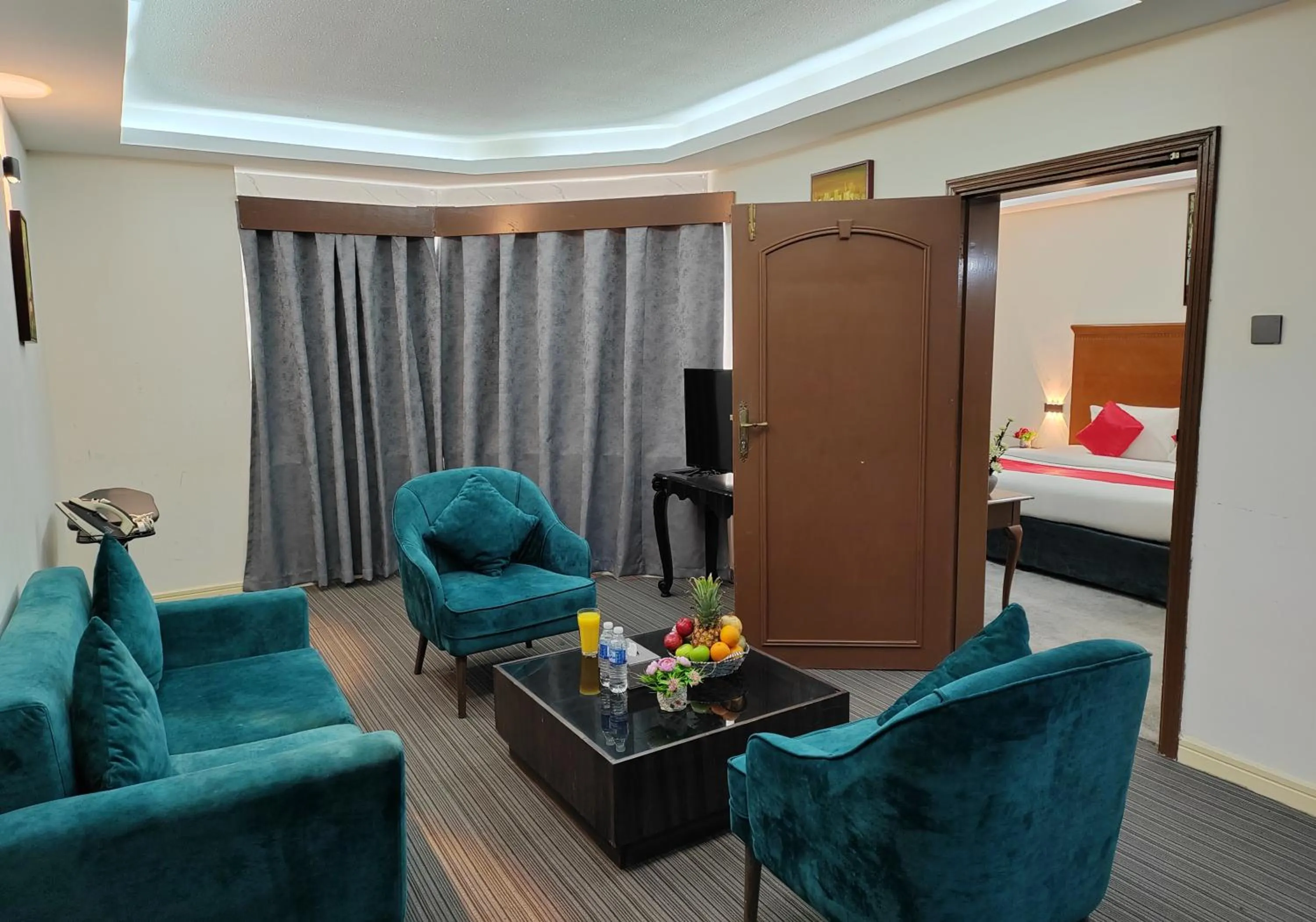 TV and multimedia in Le Paradise Palace Hotel Deira Dubai Al Rigga