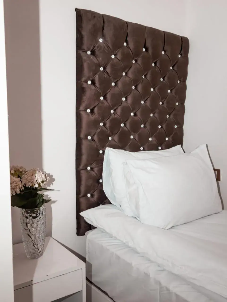 Economy Single Room - single occupancy in Palace Court Economy Single Room - single occupancy in Palace Court