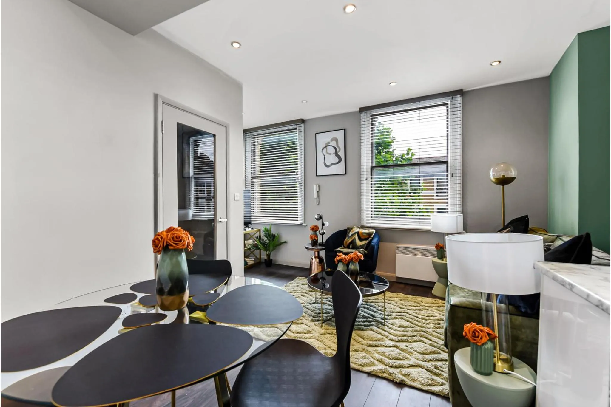 Living room in Newly Renovated 1 BDR Flat - Central Location