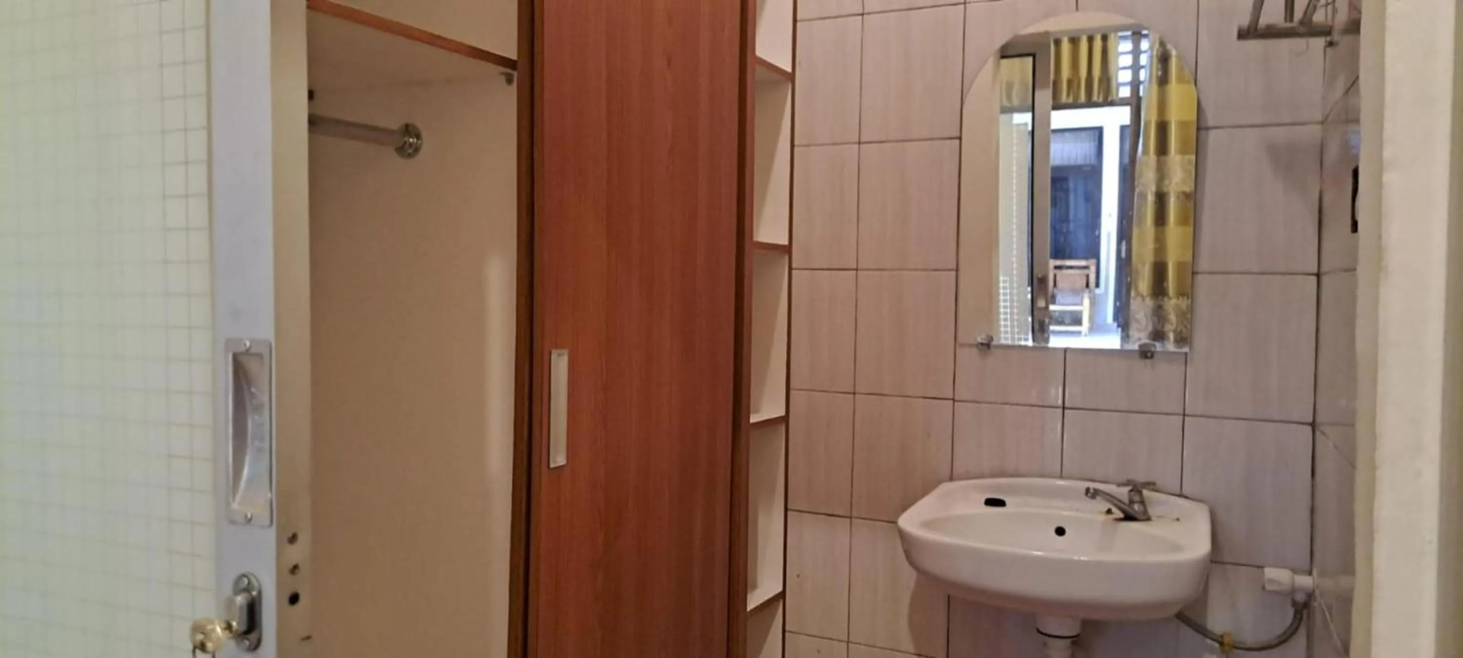 Toilet in Bintang Khanida Syari'ah