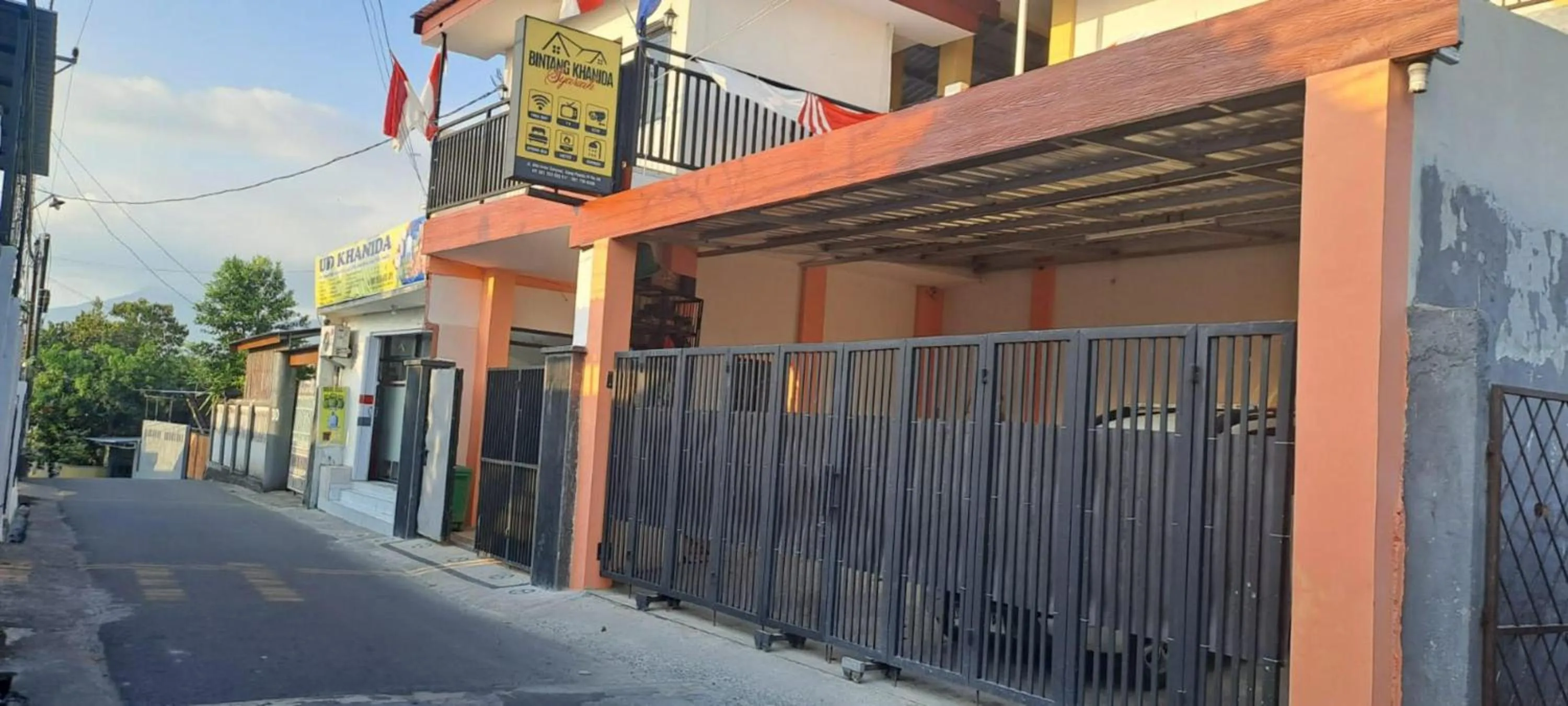 Property building in Bintang Khanida Syari'ah