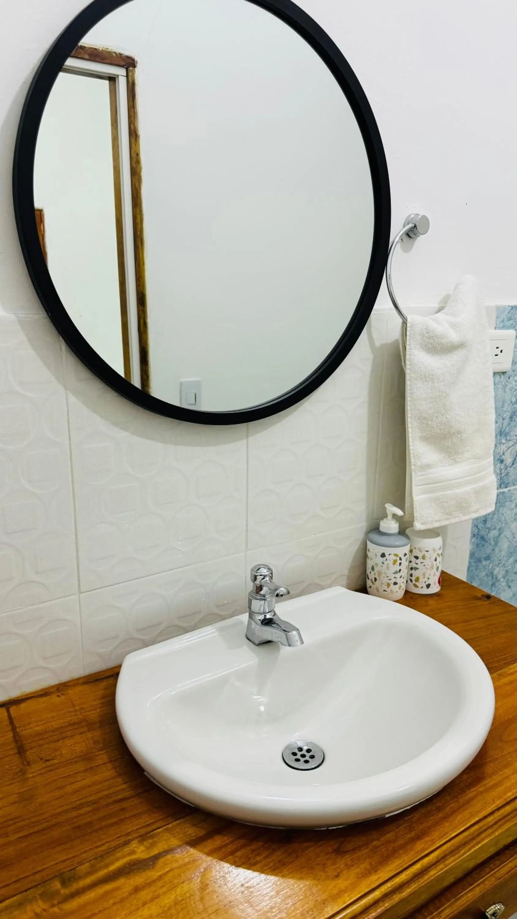 Bathroom in Coffee House Minca