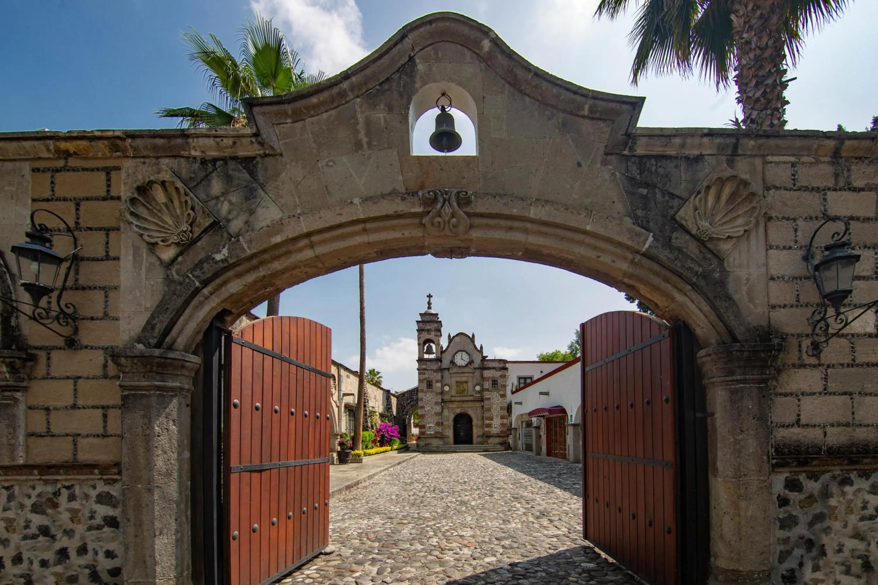 Facade/entrance in Ex Hacienda Santa Cecilia