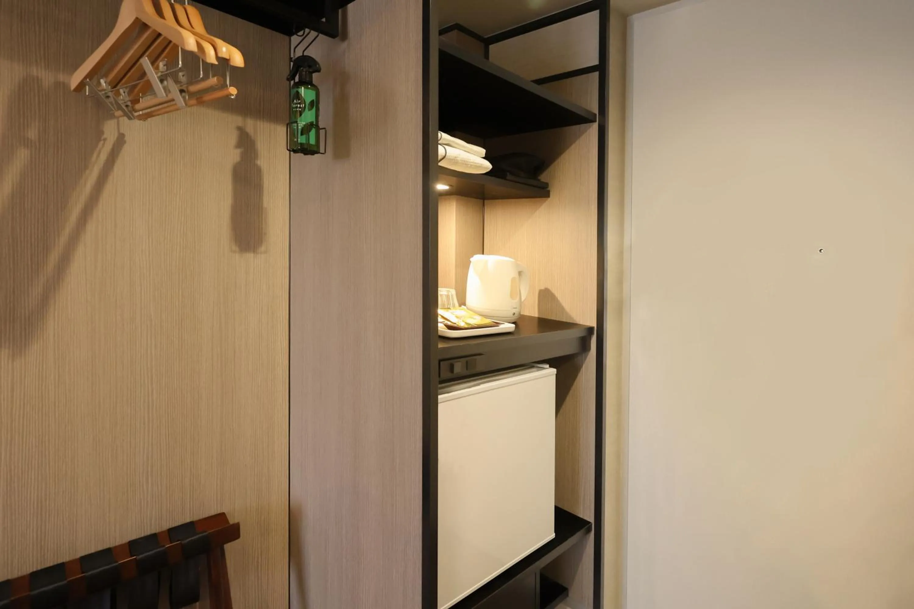 Photo of the whole room in SK HOTEL Kobe Ekimae