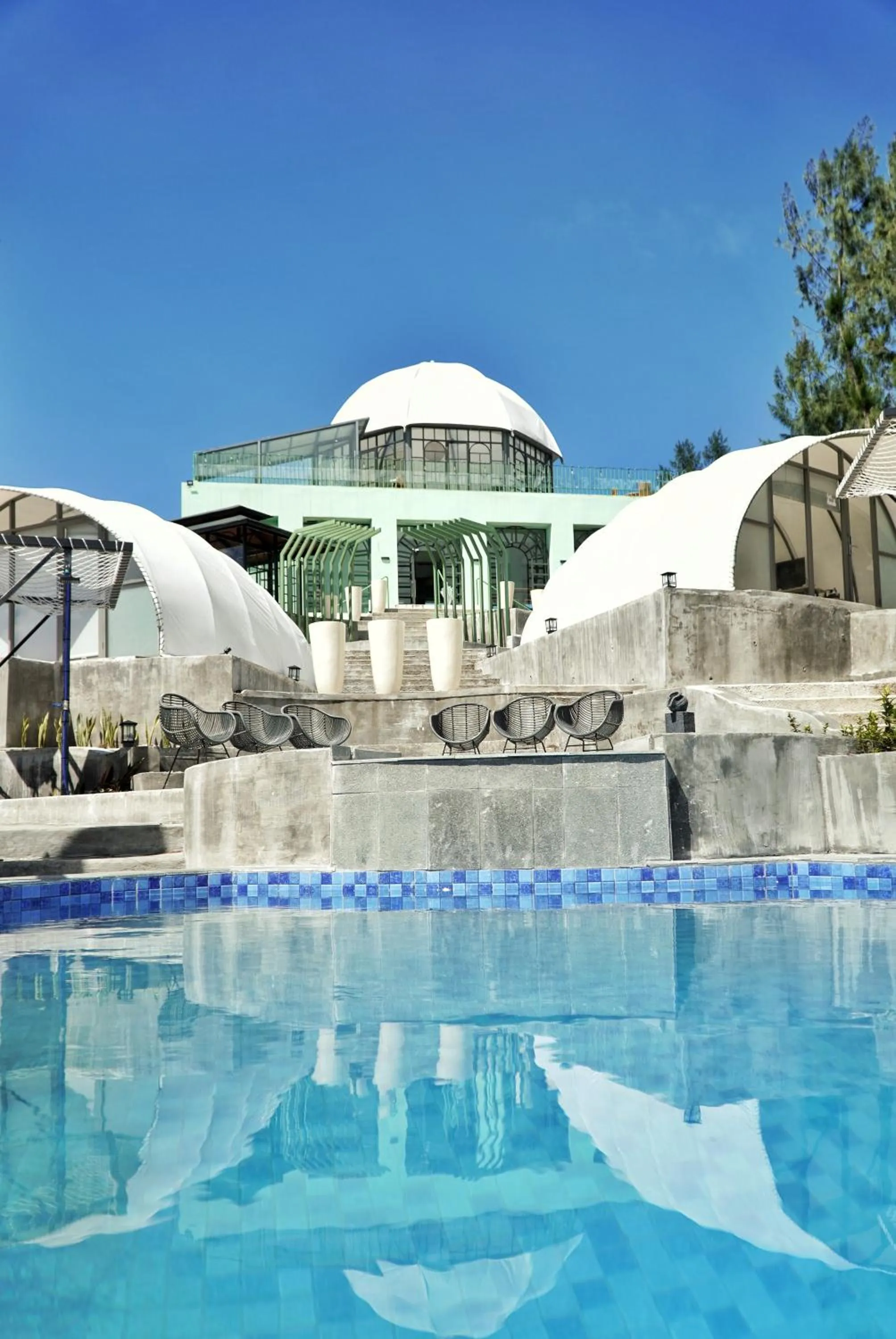 Day in Azana Essence Selo Boyolali