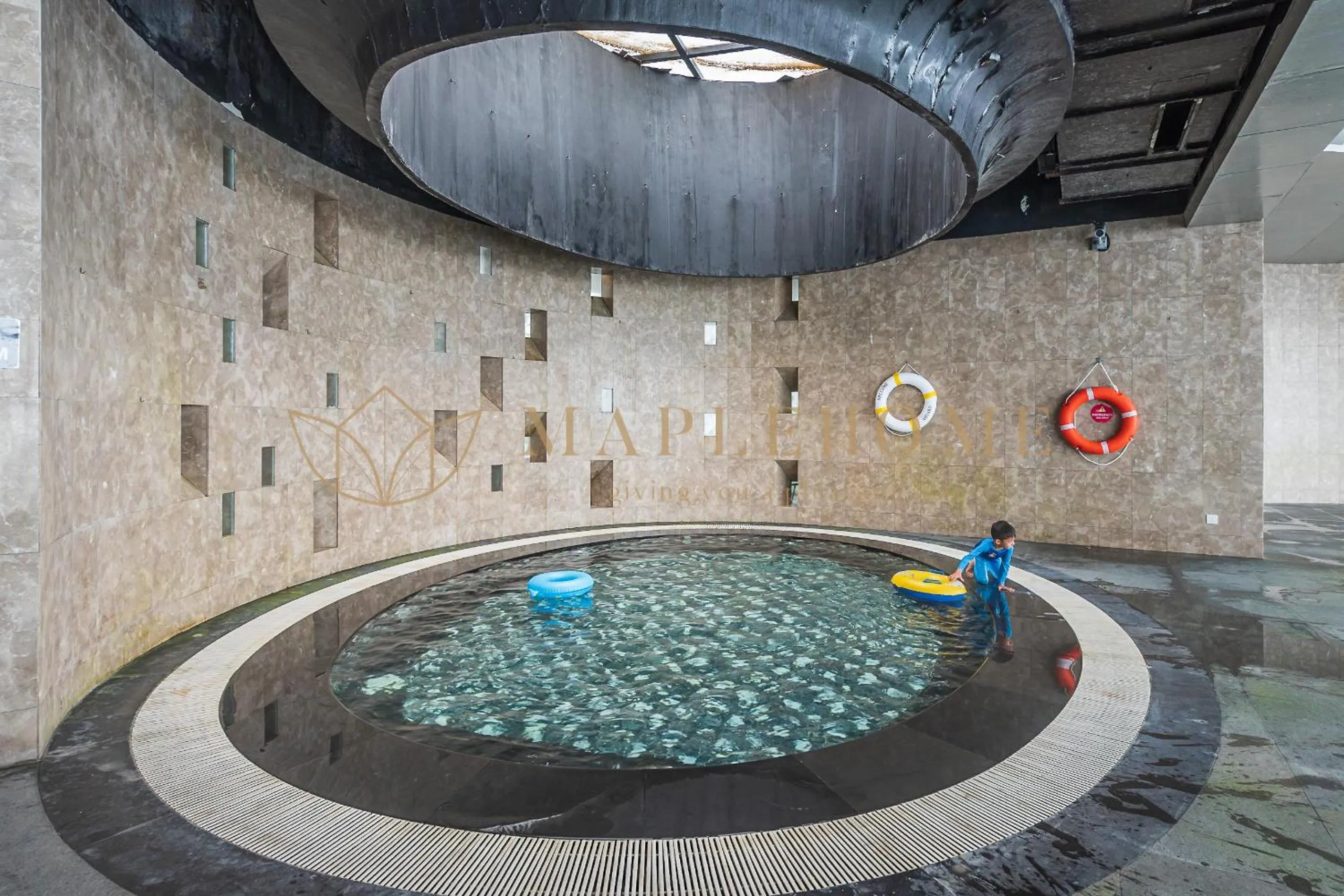 Swimming pool in Ion Delemon Premier Suites Genting Highlands