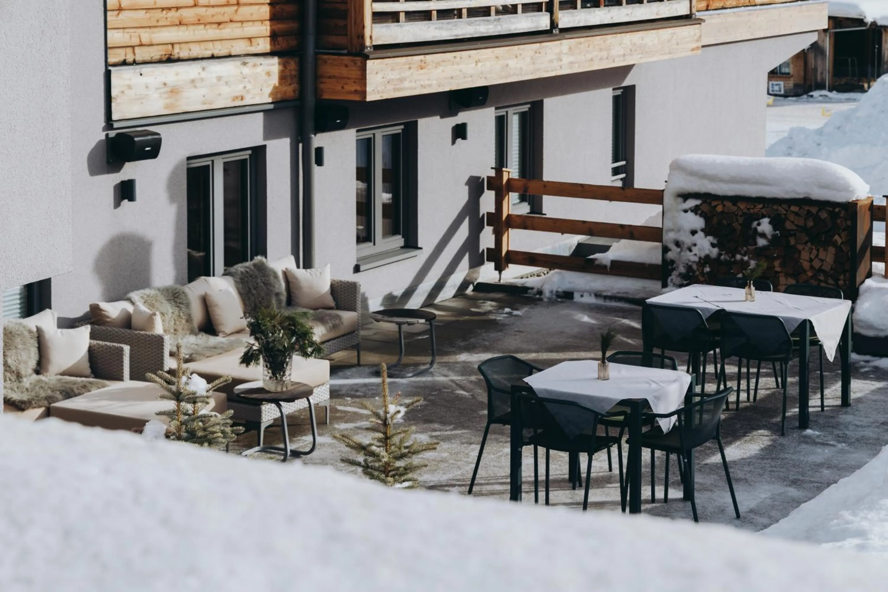Patio in Apart-Hotel Laurus Lech