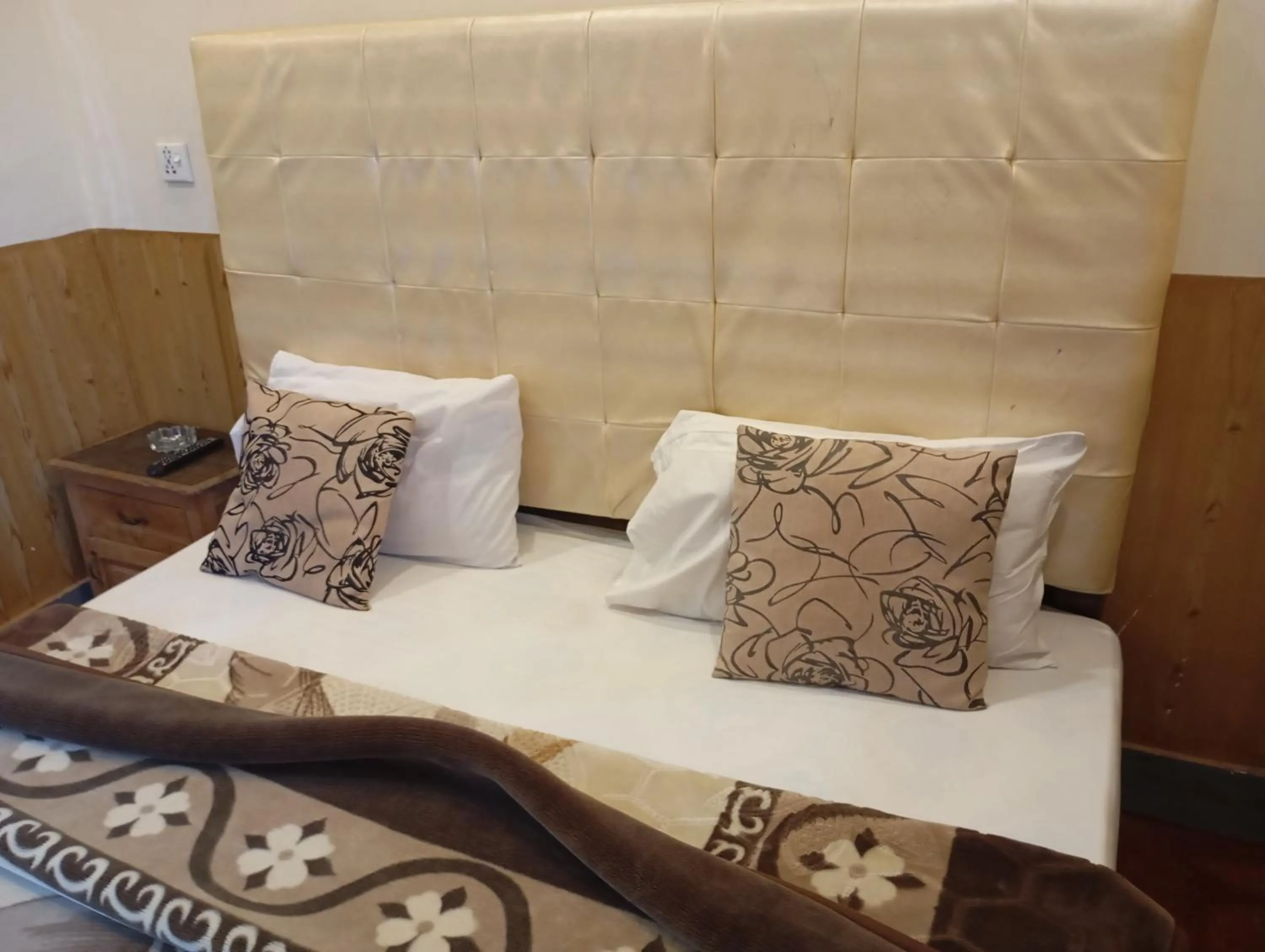 Bed in Kashmir lodge