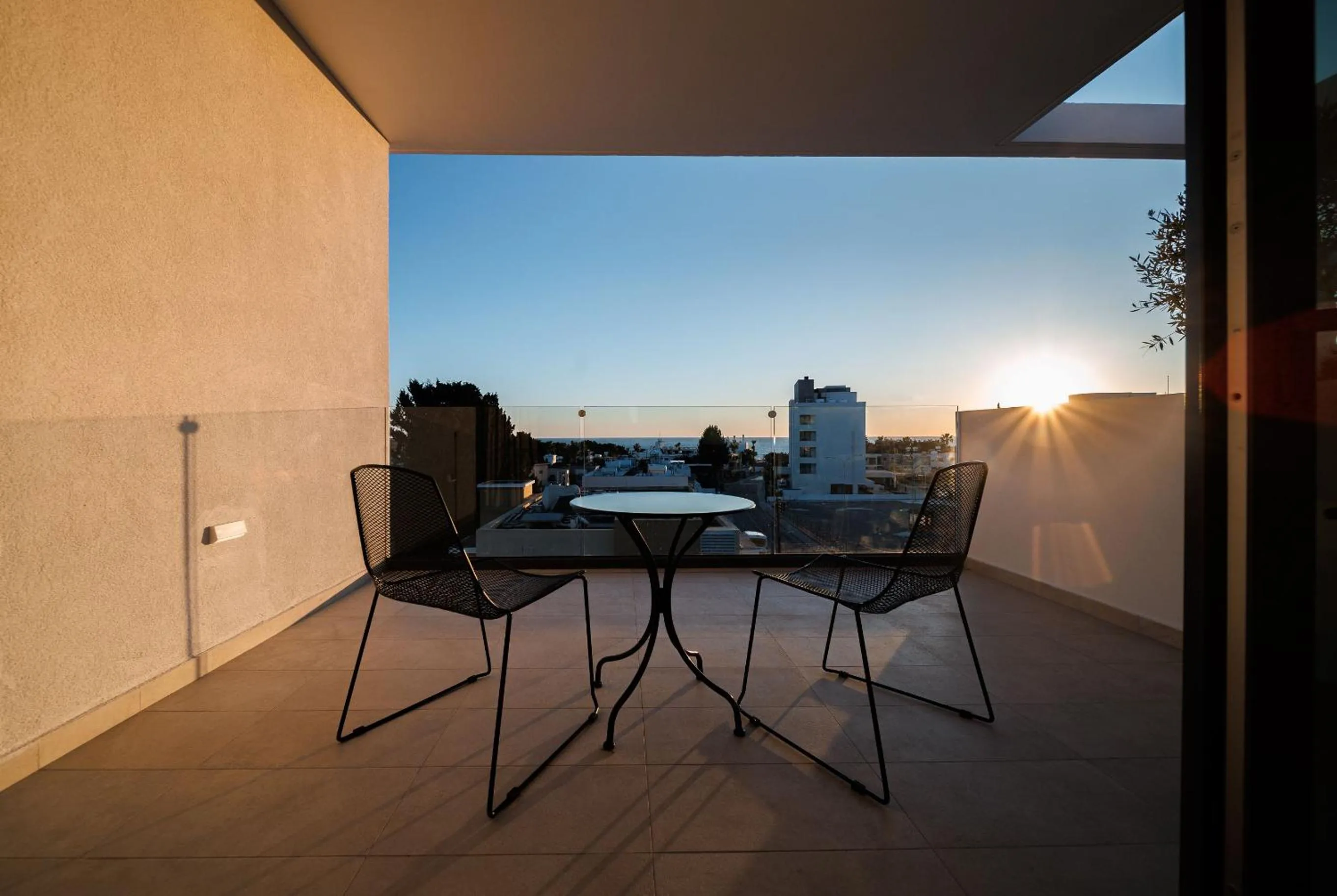 Day in Regency Boutique Hotel Holiday Suites