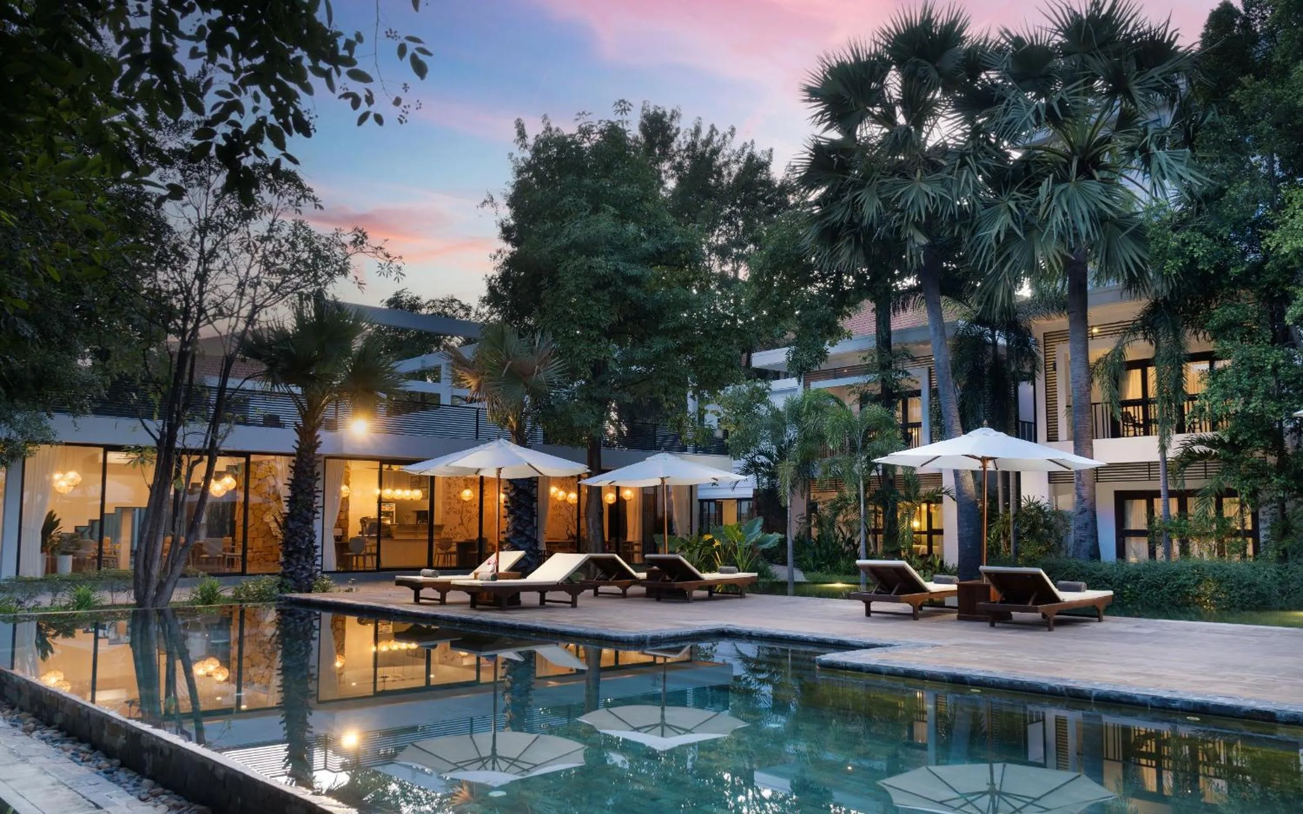 Swimming pool in The Elephant