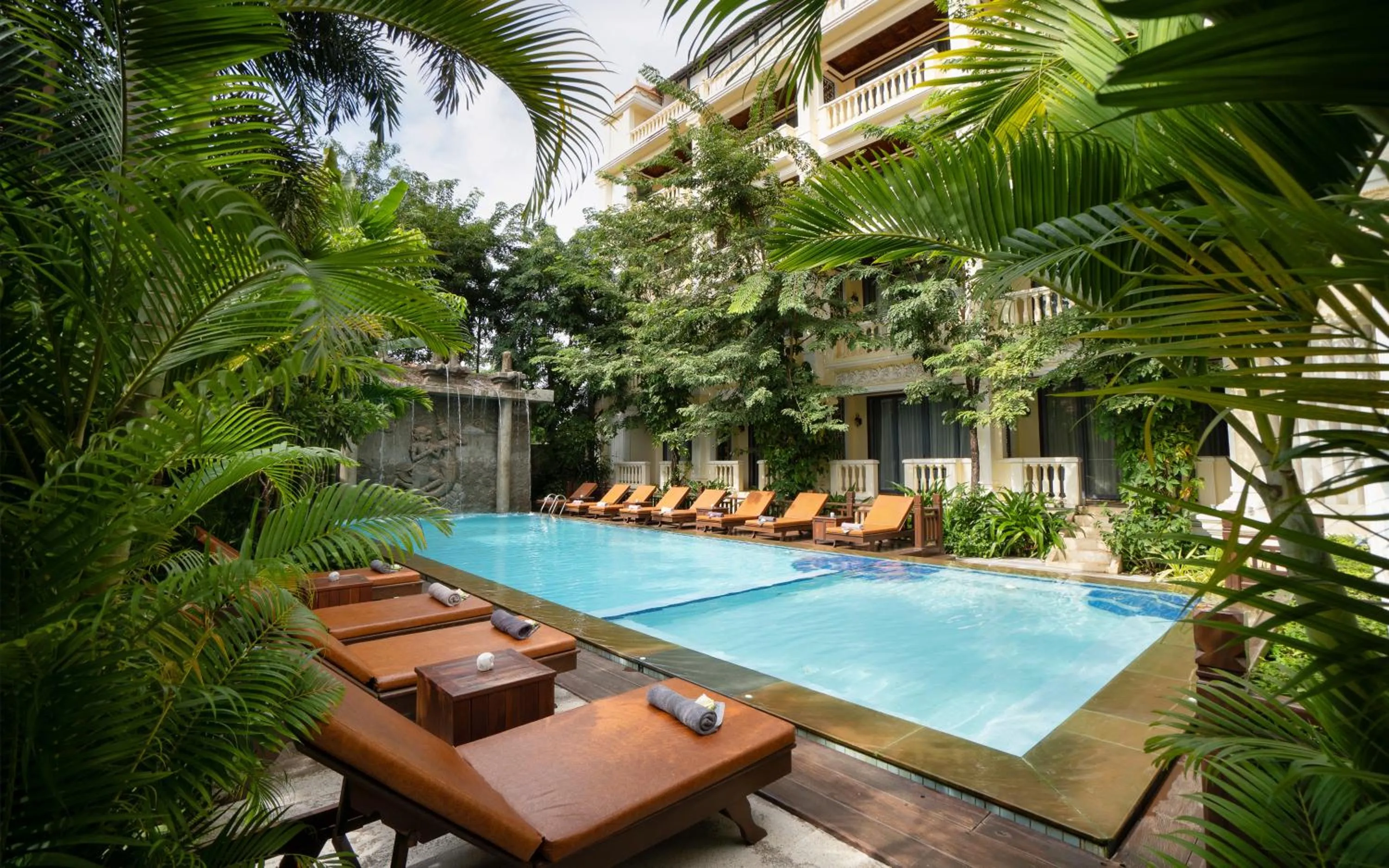 Swimming pool in The Elephant