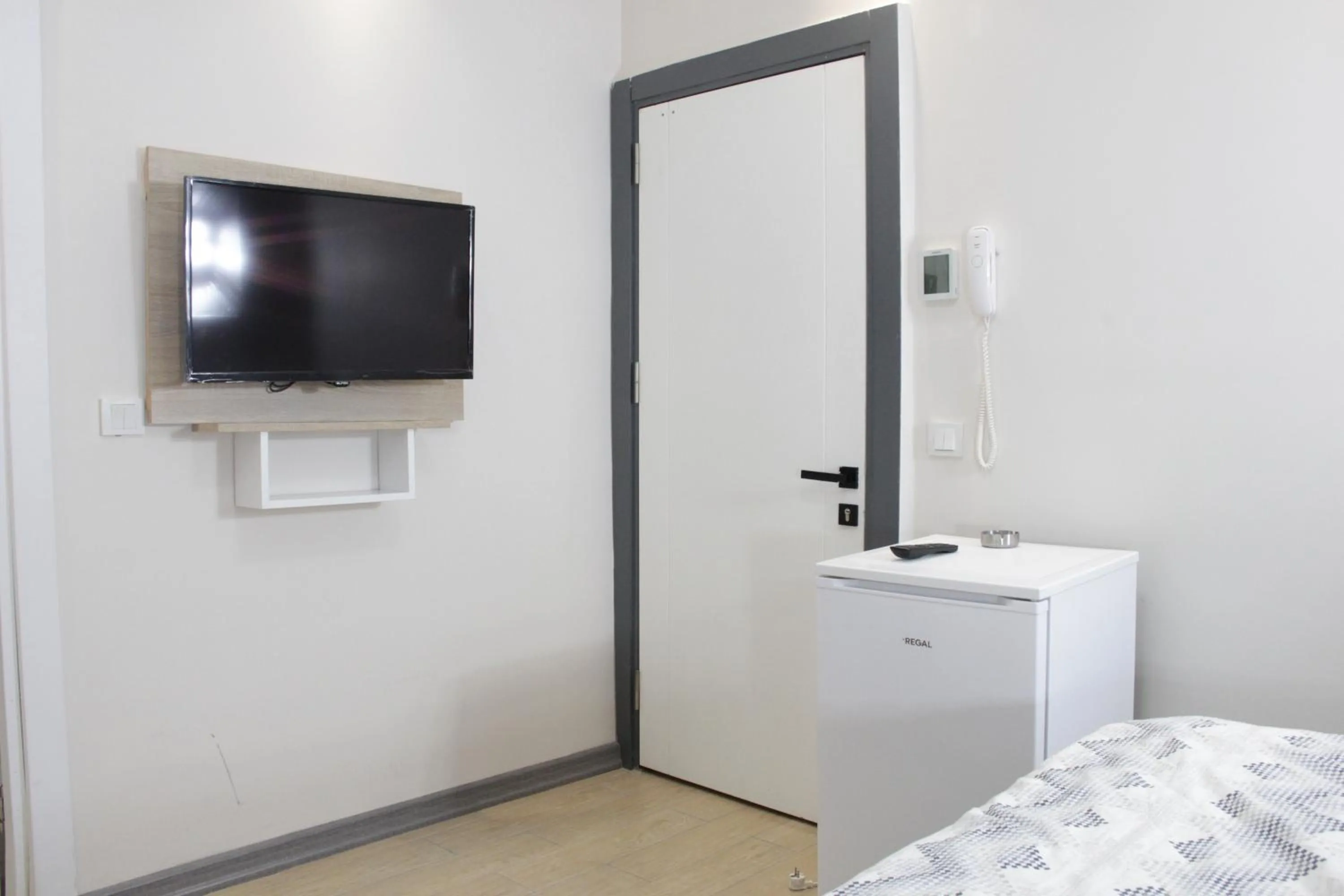 Bed in Solo Suites Hotel