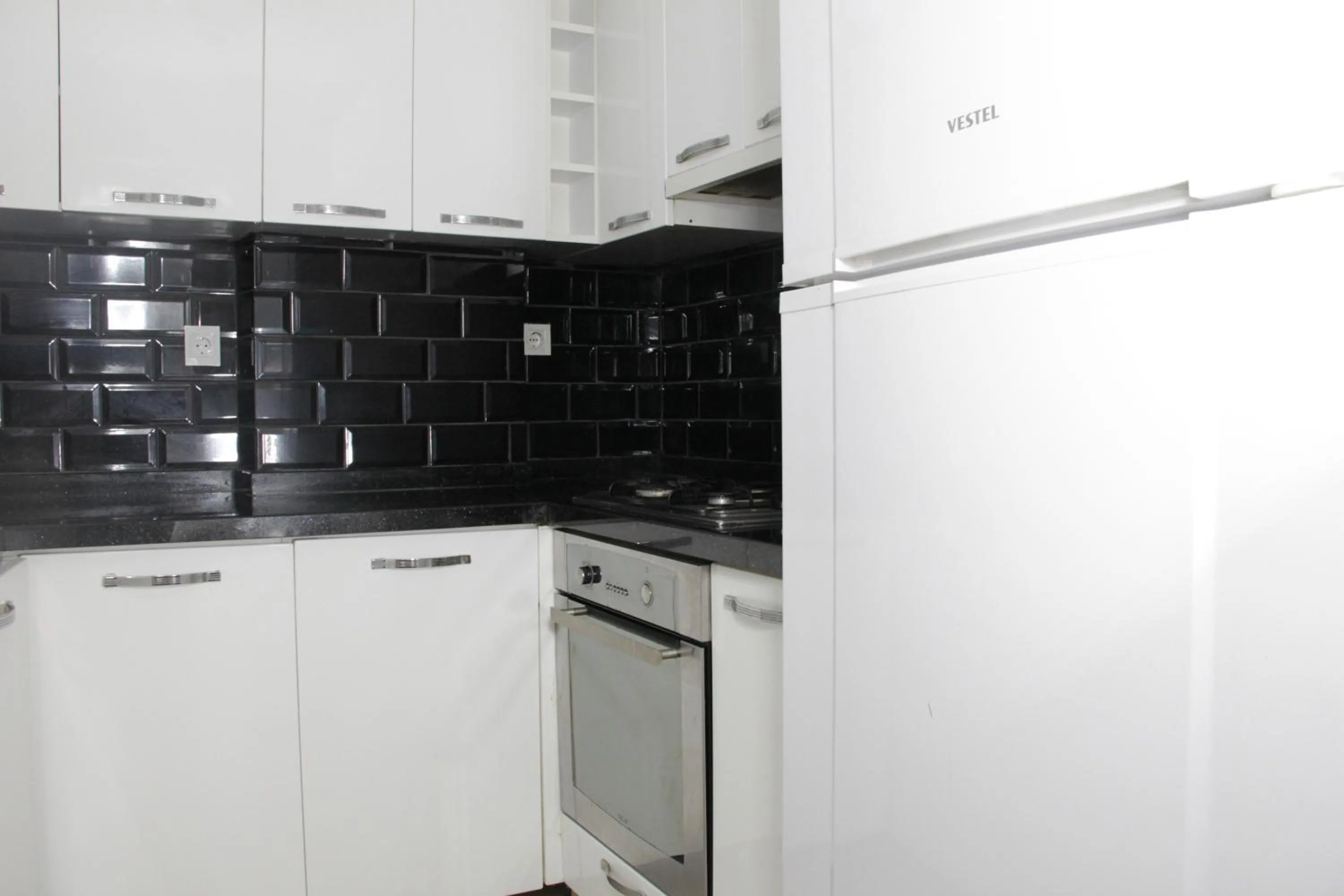 Kitchen or kitchenette in Solo Suites Hotel