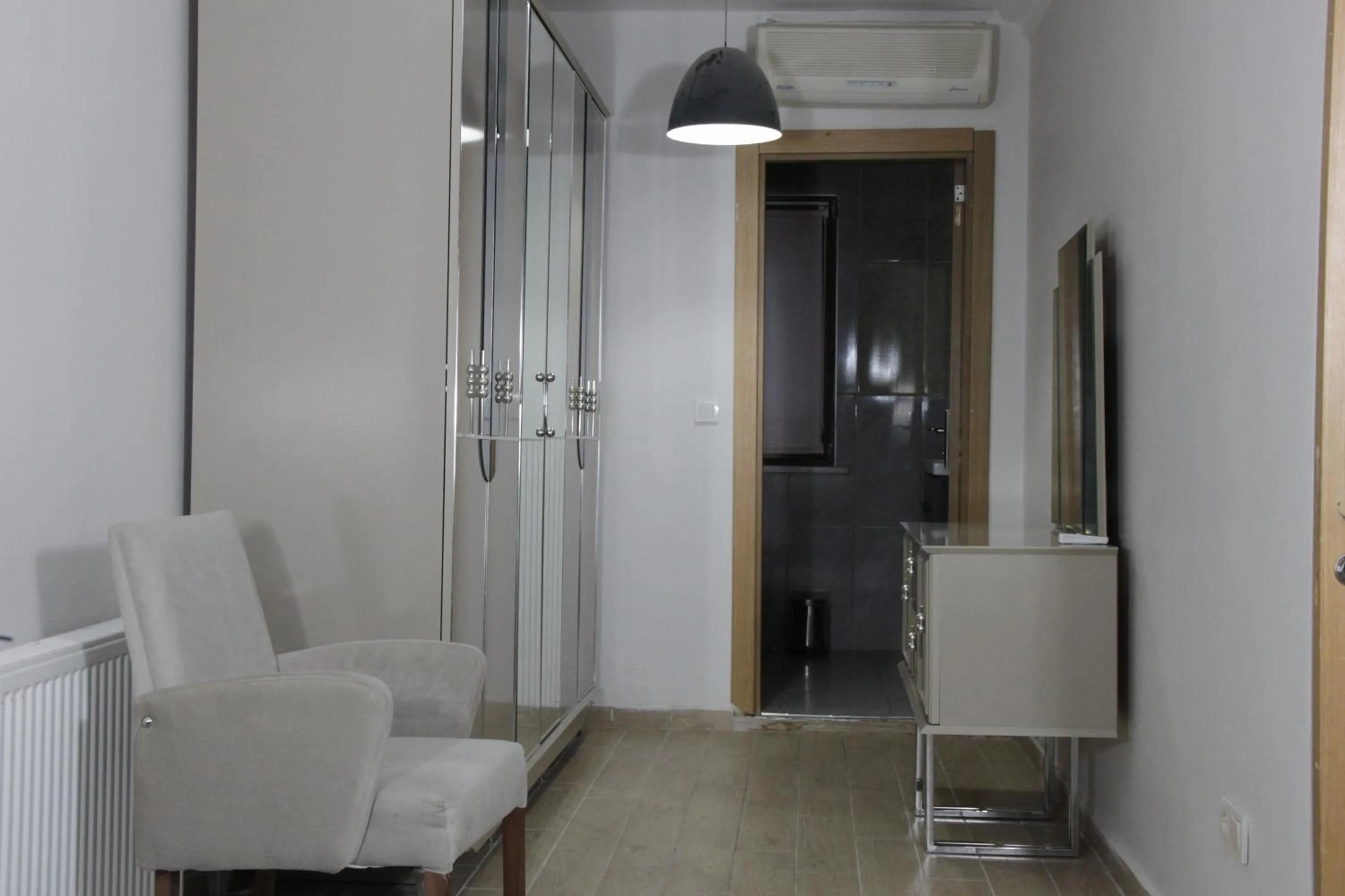 air conditioner in Solo Suites Hotel