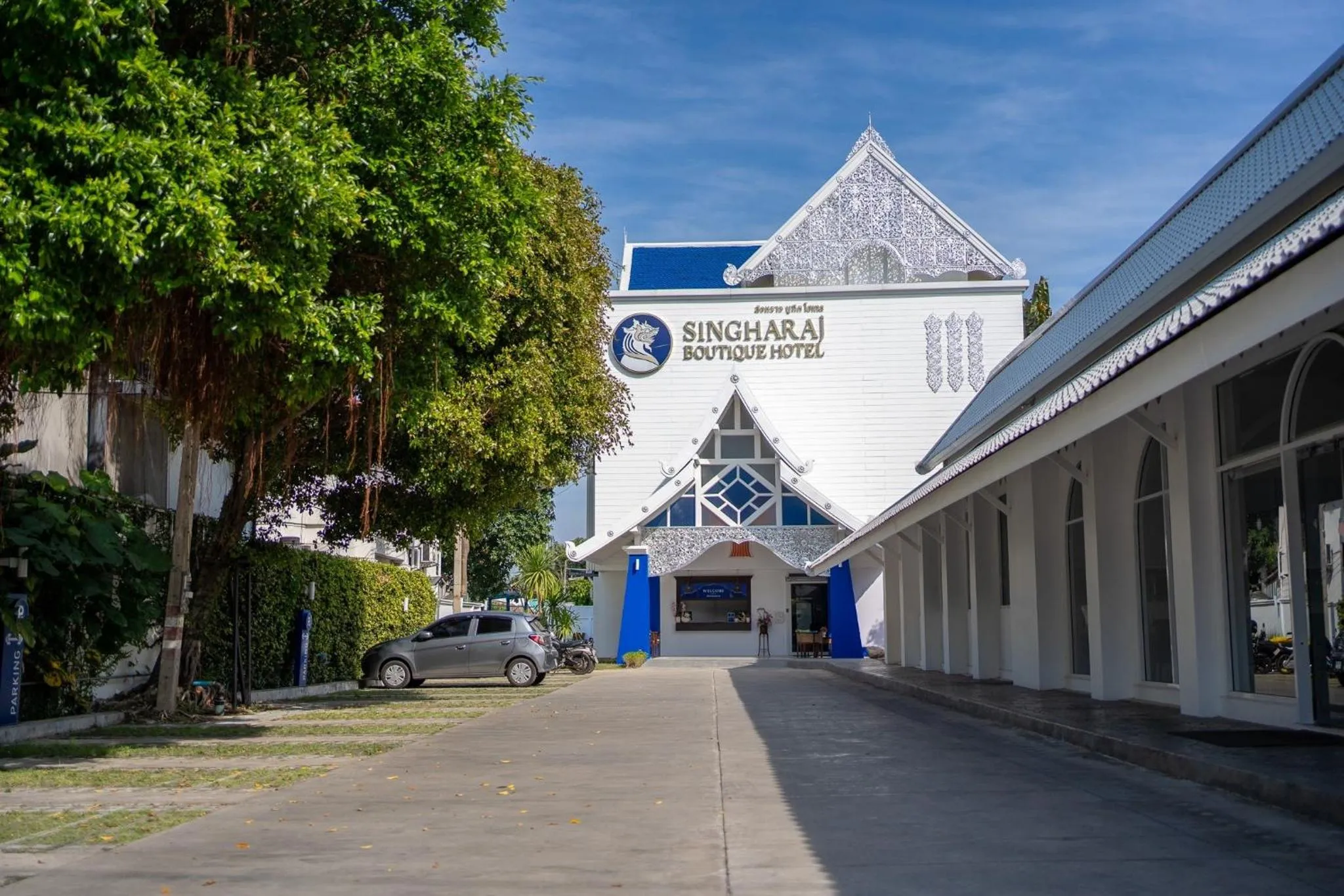 Parking in Singharaj Boutique Hotel