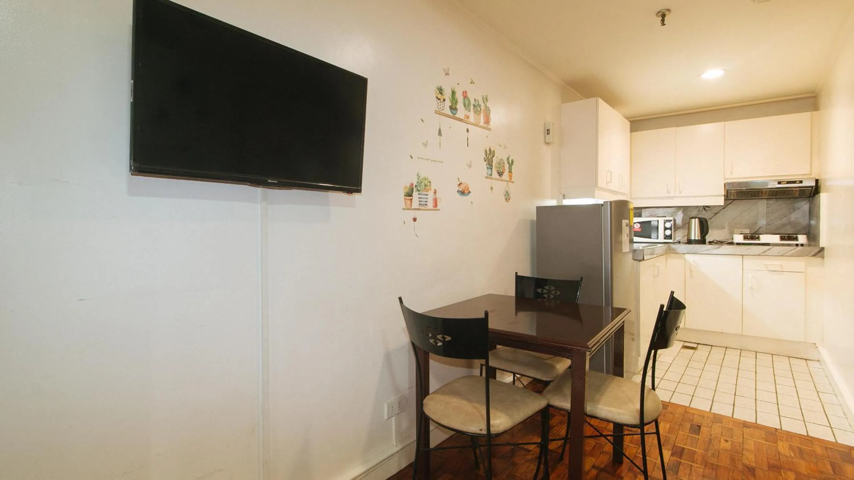 Kitchen or kitchenette in Sunette Tower Makati