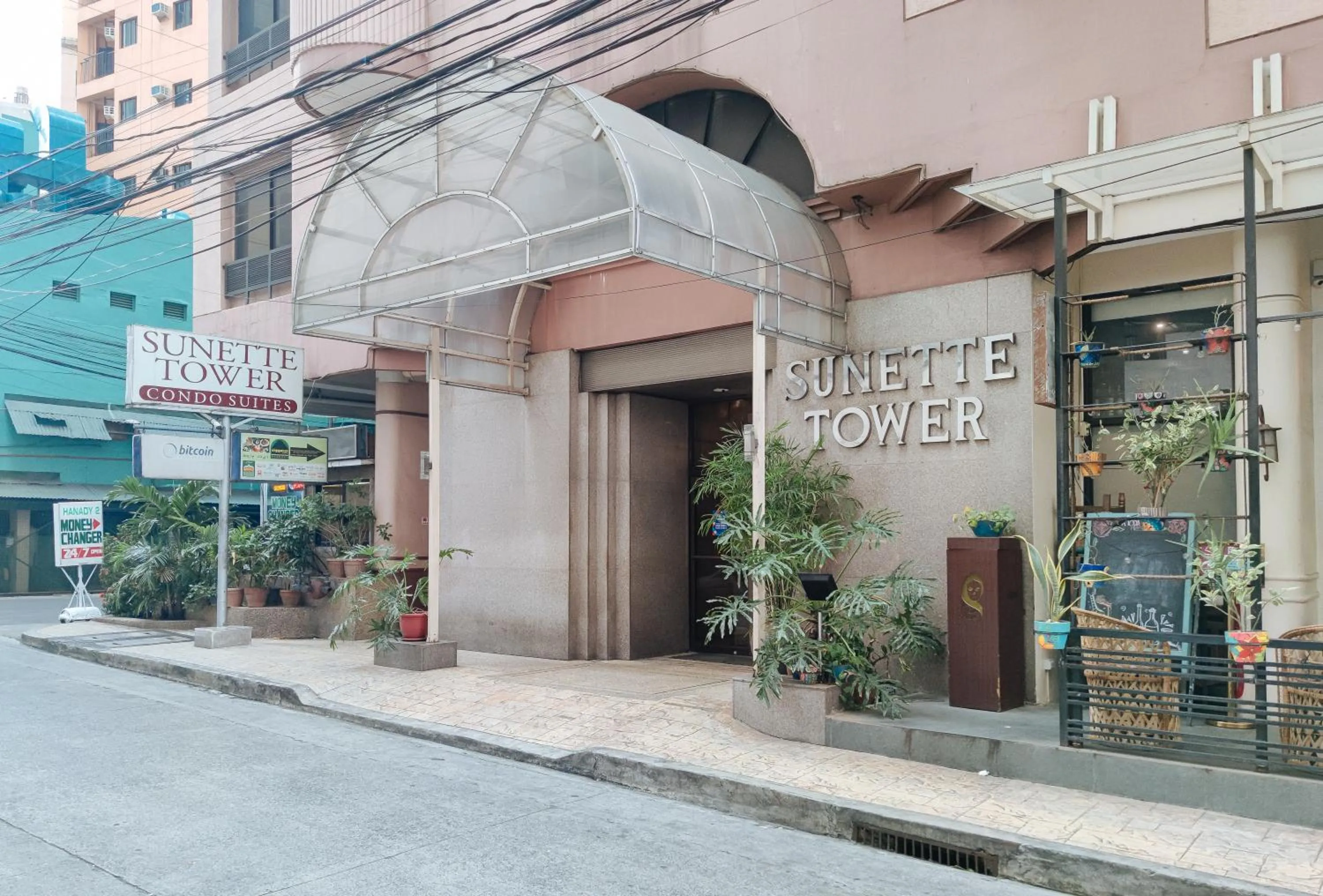 Property building in Sunette Tower Makati