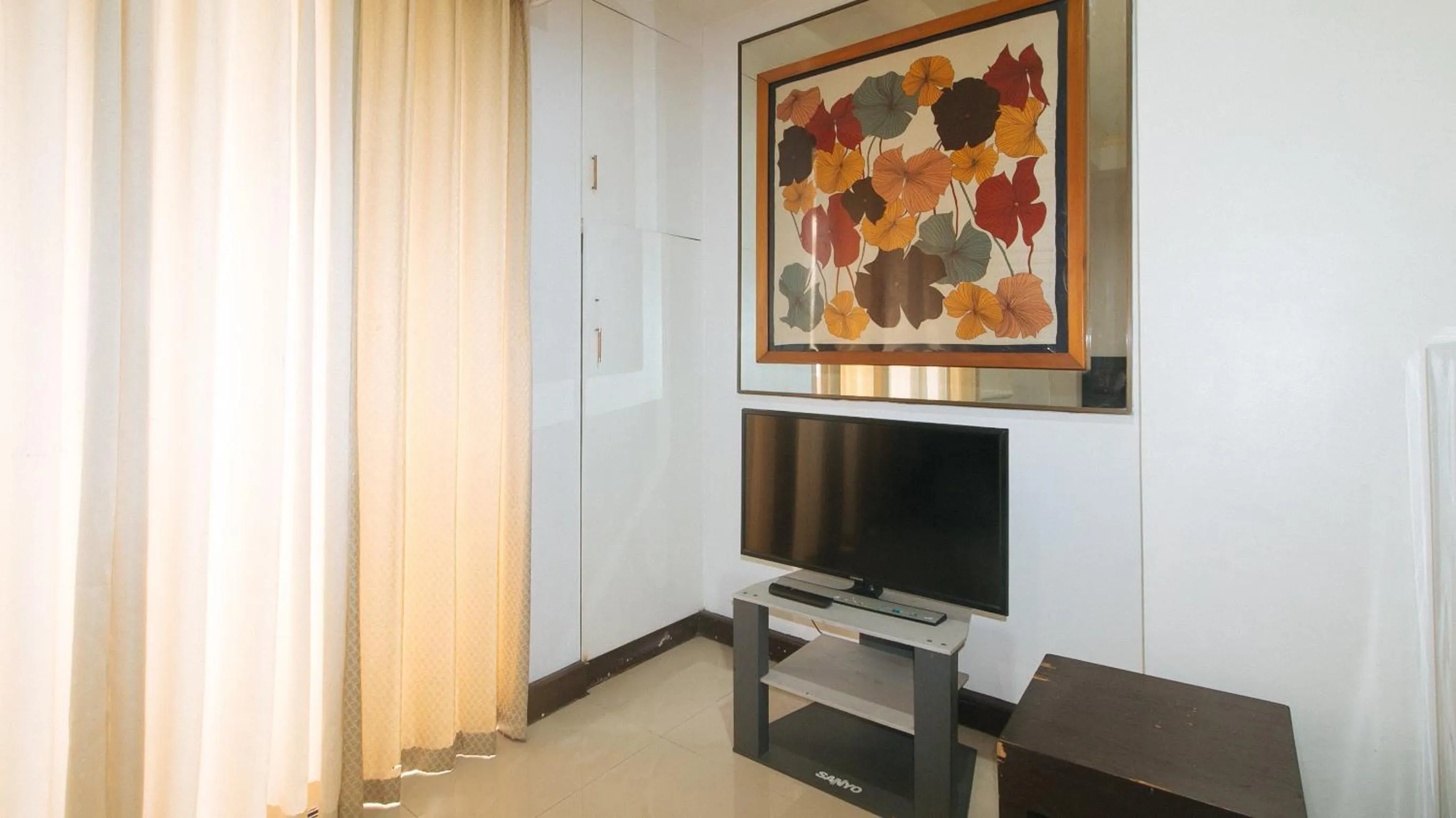 TV and multimedia in Sunette Tower Makati
