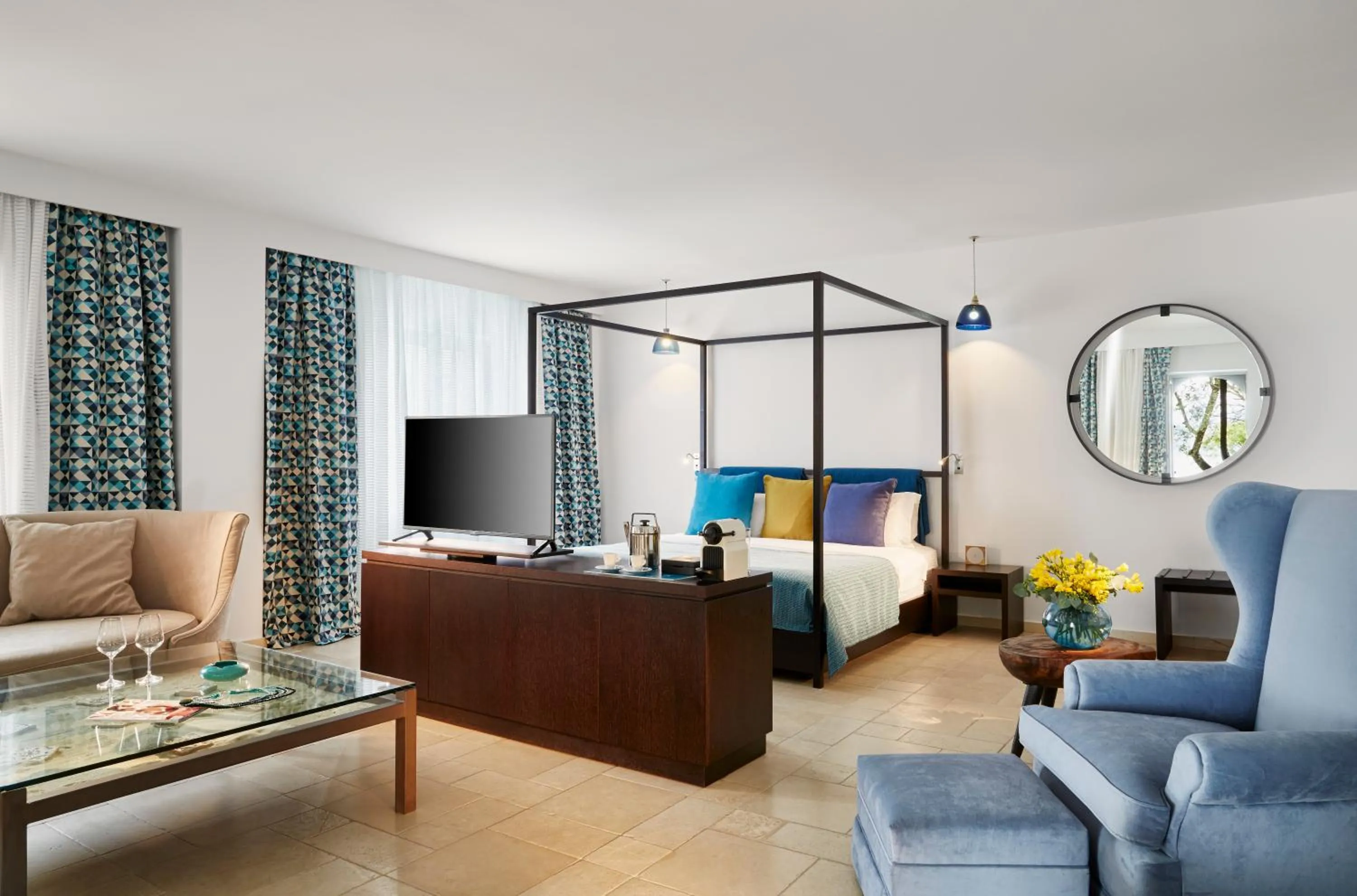 Photo of the whole room in Eagles Palace - Small Luxury Hotels of the World