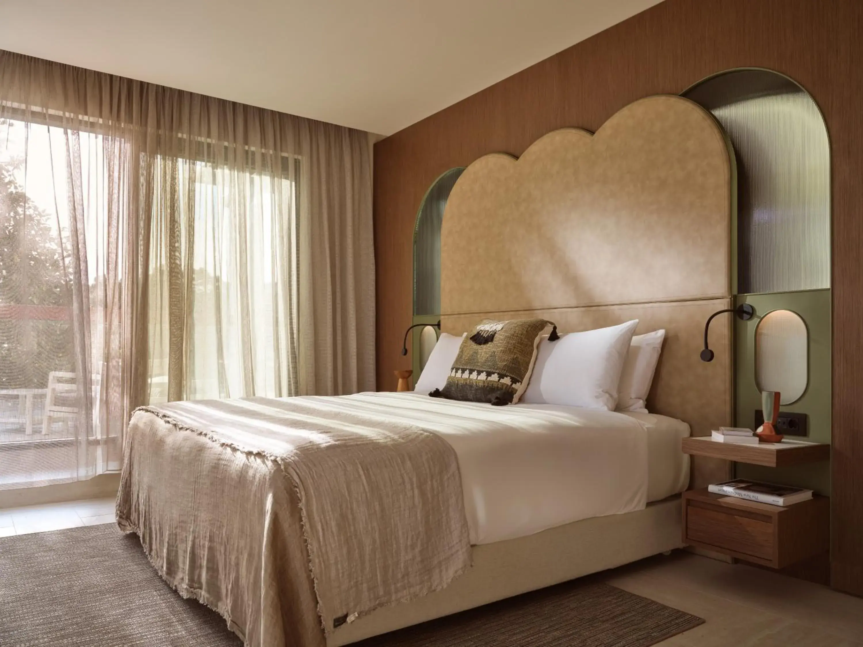 Bed in Eagles Palace - Small Luxury Hotels of the World Bed in Eagles Palace - Small Luxury Hotels of the World