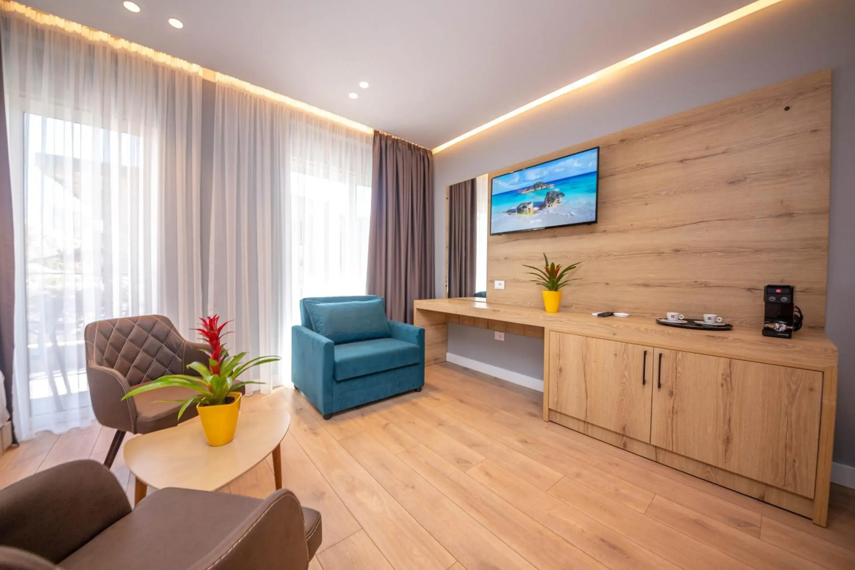 Junior Suite with Balcony and Side Sea View in Azure Inn Hotel Junior Suite with Balcony and Side Sea View in Azure Inn Hotel