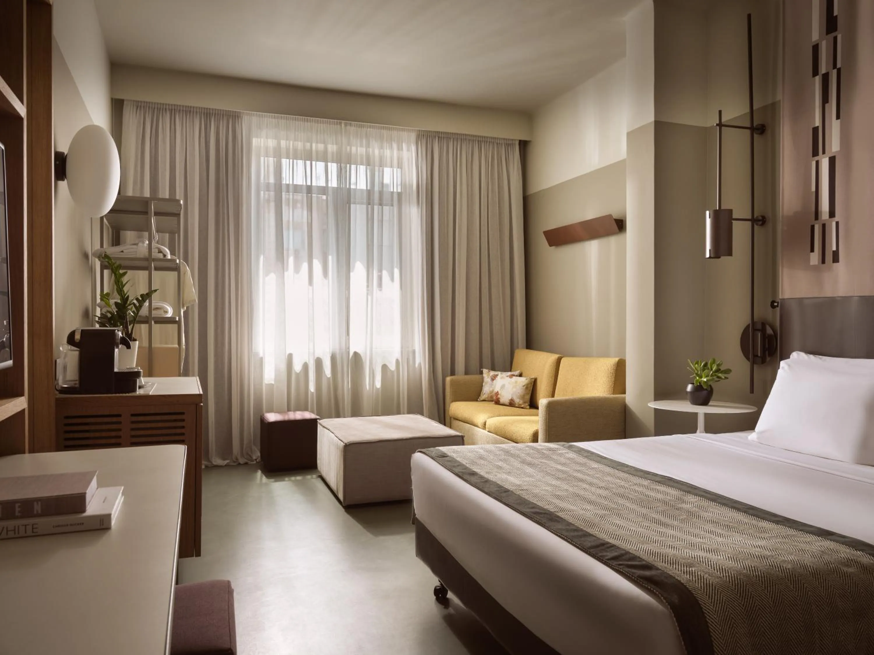 Bed in City Hotel Thessaloniki