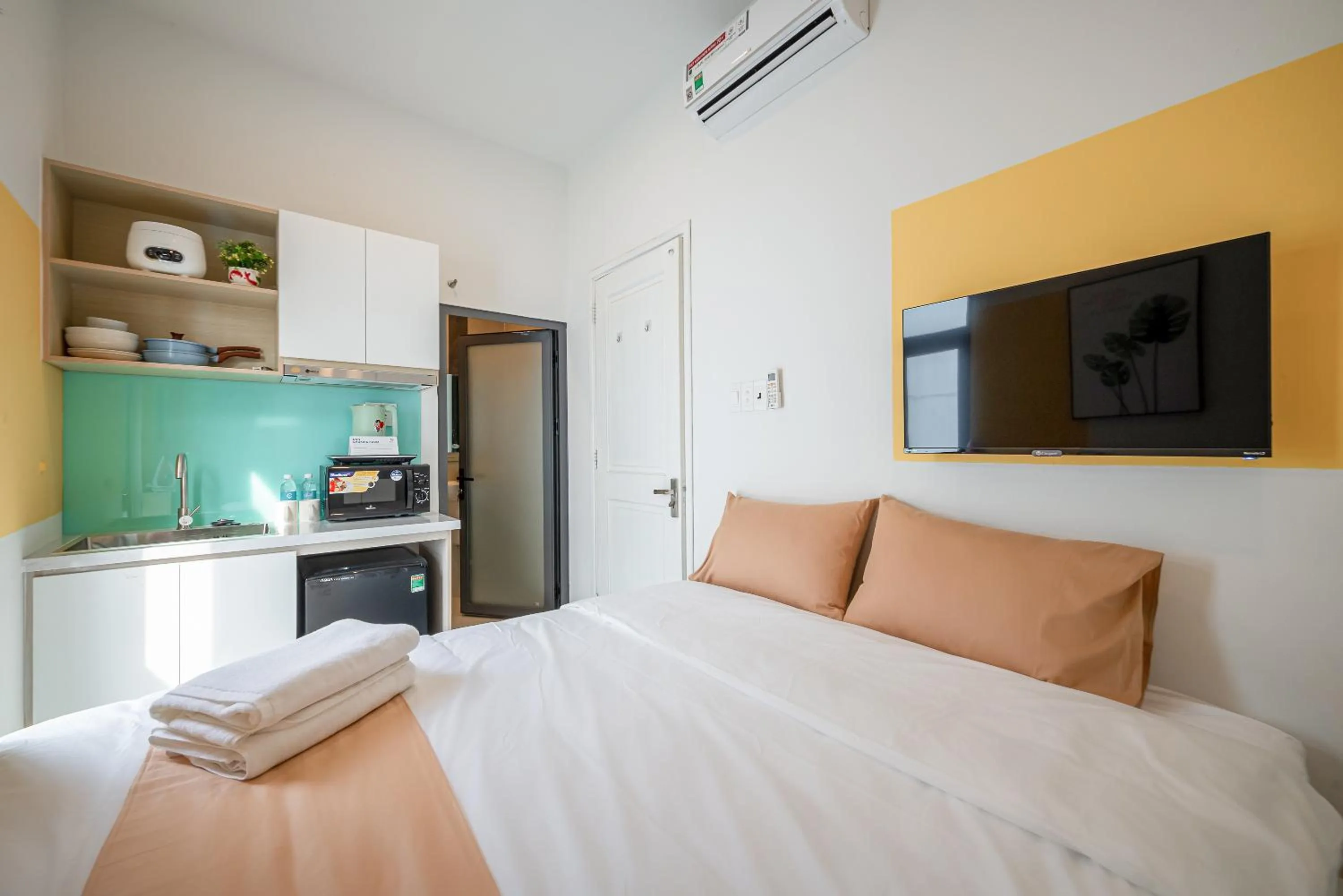 TV and multimedia, Bed in Cozrum Homes - Coraline House