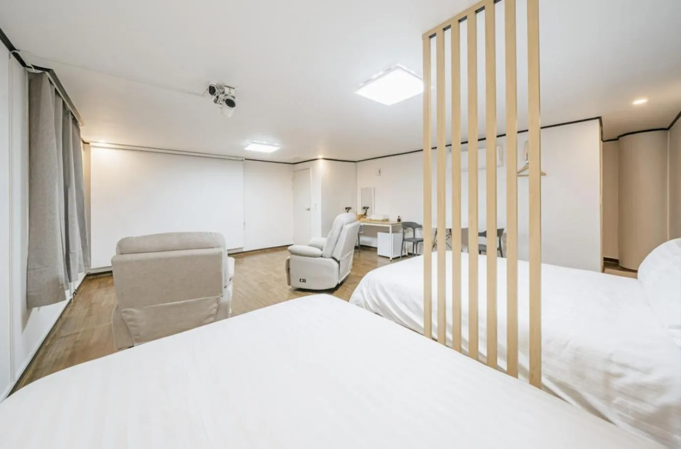 Bed in The Oakra Hotel