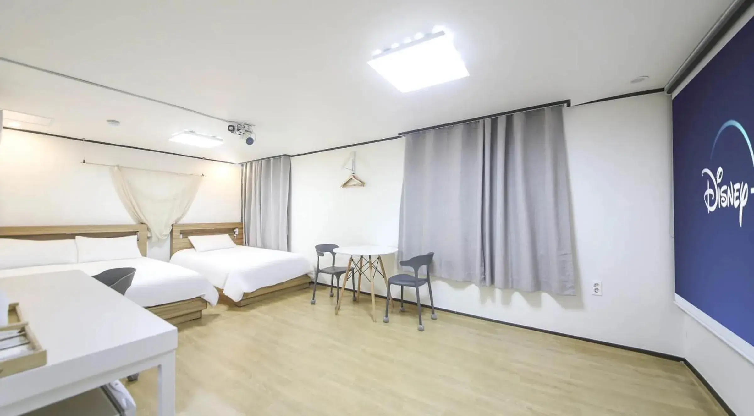 Photo of the whole room, Bed in The Oakra Hotel Photo of the whole room, Bed in The Oakra Hotel