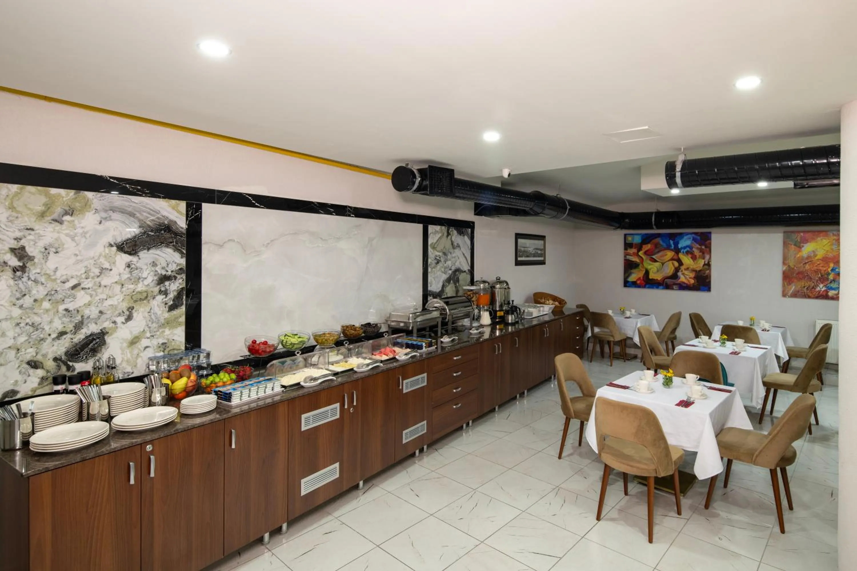 Restaurant/places to eat in İstanbul Efes Hotel