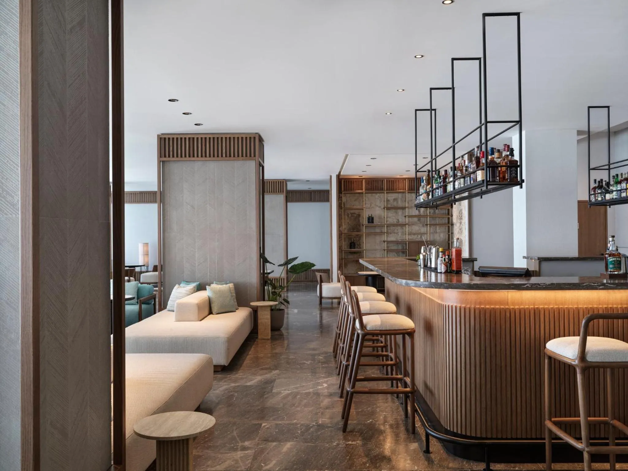 Lounge or bar in InterContinental Crete by IHG