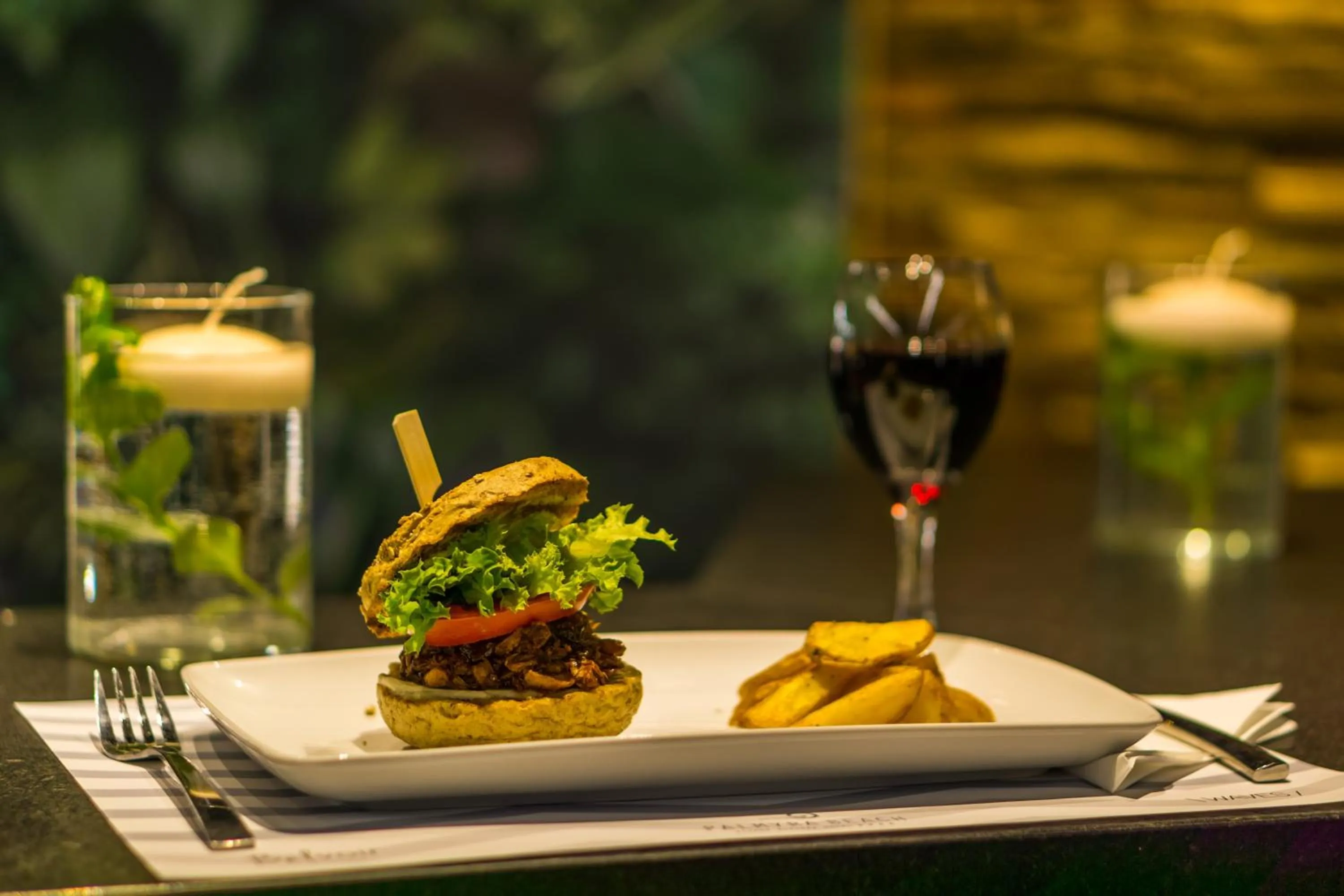 Food and drinks in Palmyra Beach Hotel