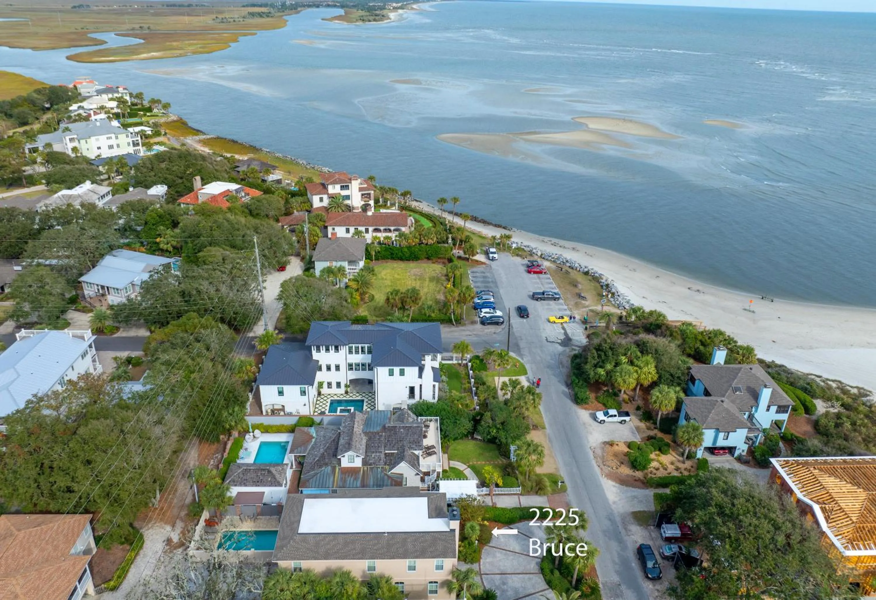 Wolfe Cottage - Ocean View - 2225 Bruce Drive