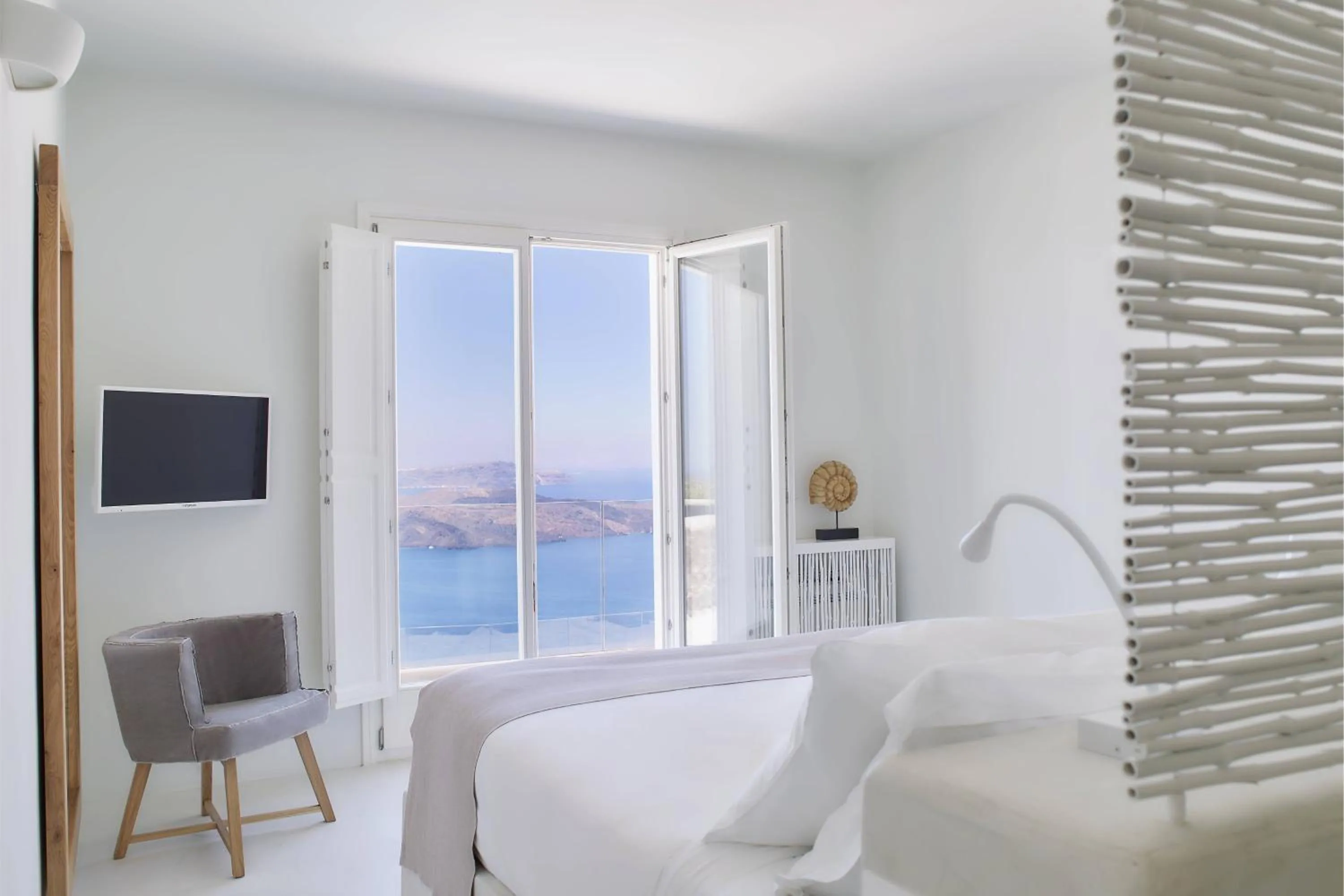 Bedroom, Bed in Vedema, a Luxury Collection Resort, Santorini