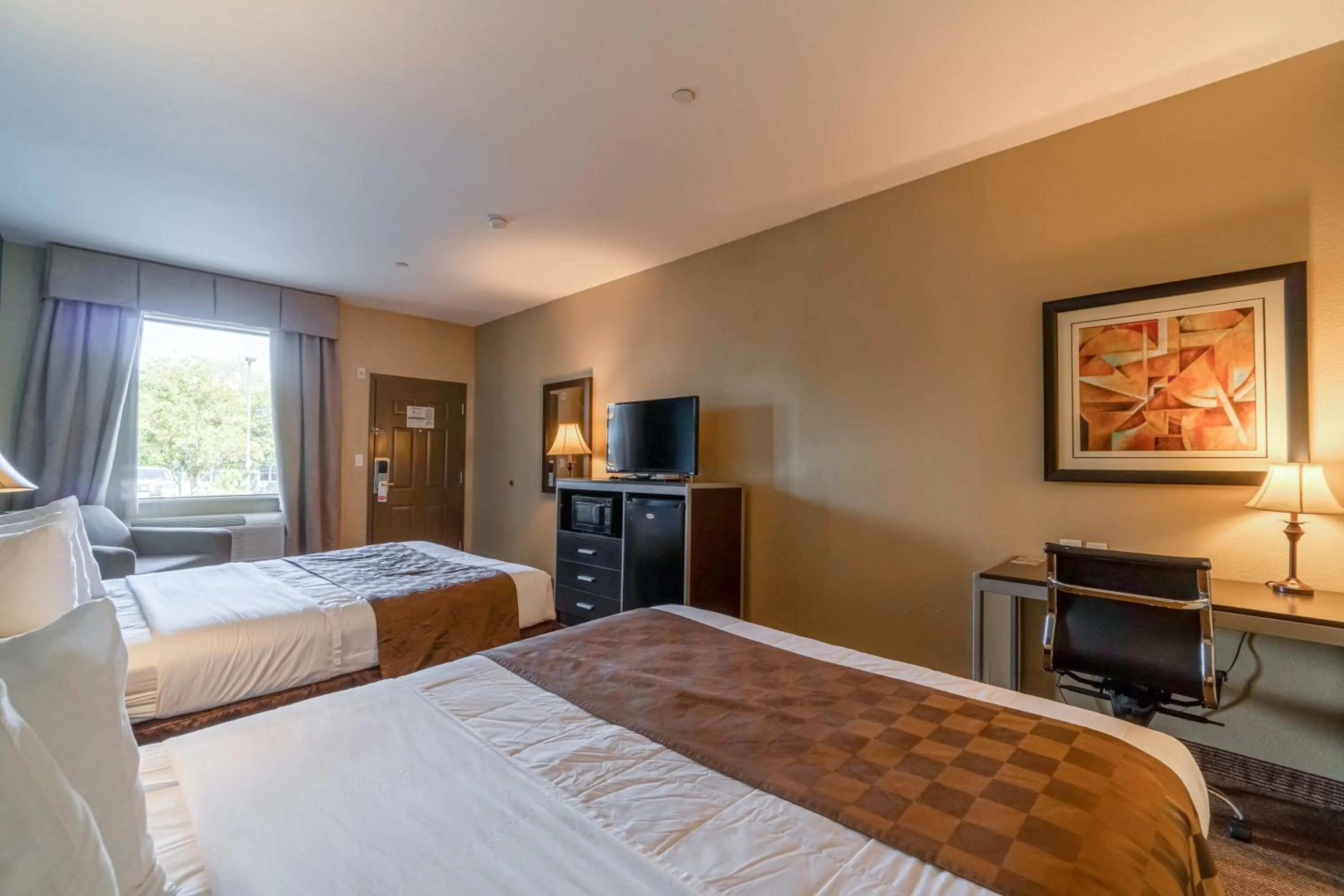 Bedroom, Bed in Moulton Inn & Suites By OYO Near Shiner TX