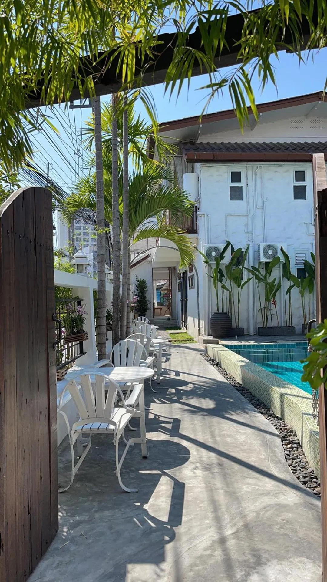 Restaurant/places to eat in Mesa Garden Villa