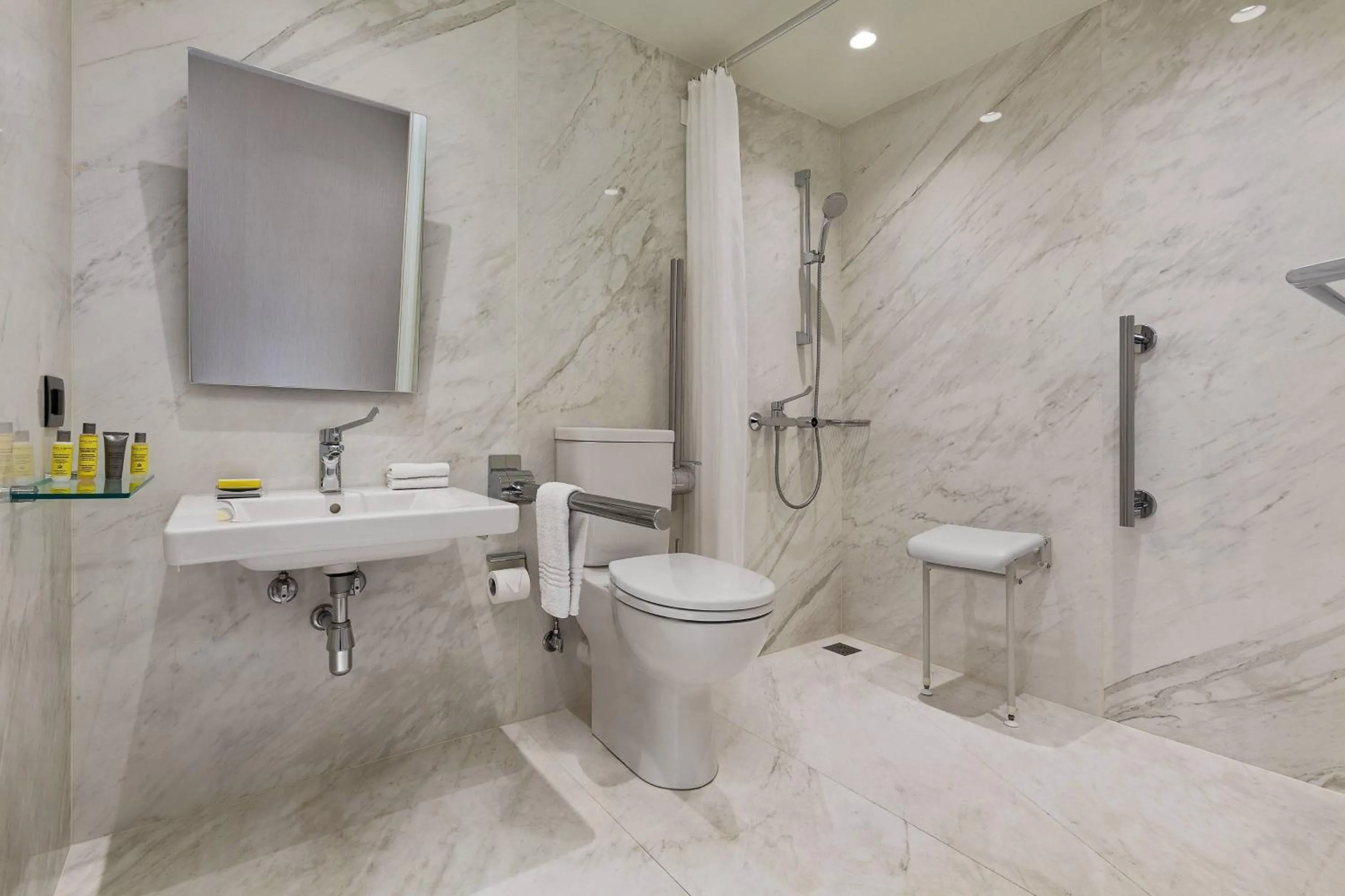 Bathroom in Athens Marriott Hotel