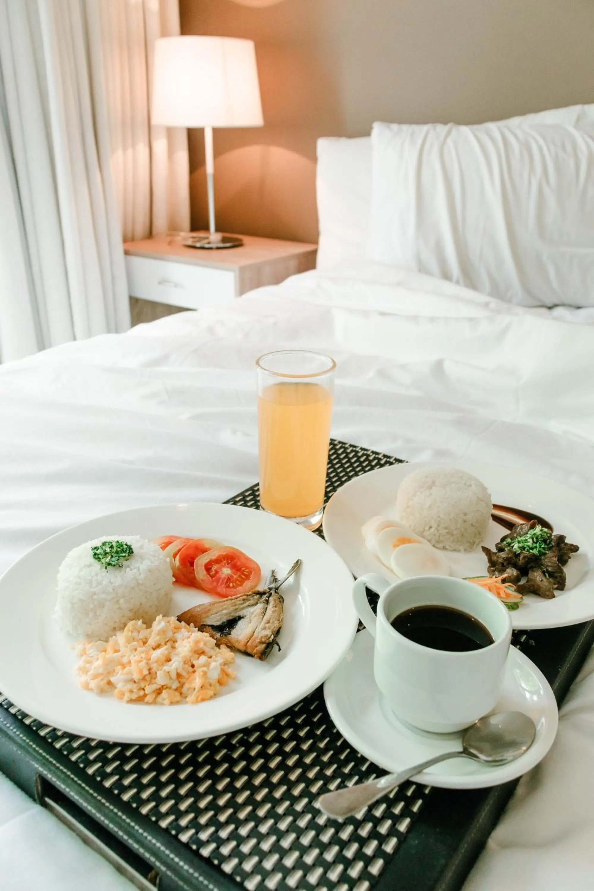 Breakfast, Bed in Villa Verde Guest House