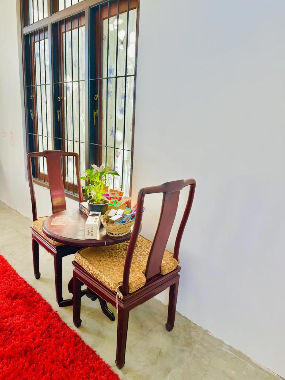 Seating area in Sea Breeze Guest House Negombo