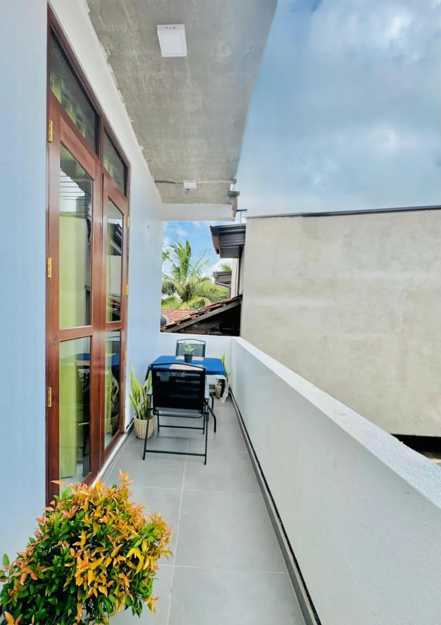 Balcony/Terrace in Sea Breeze Guest House Negombo