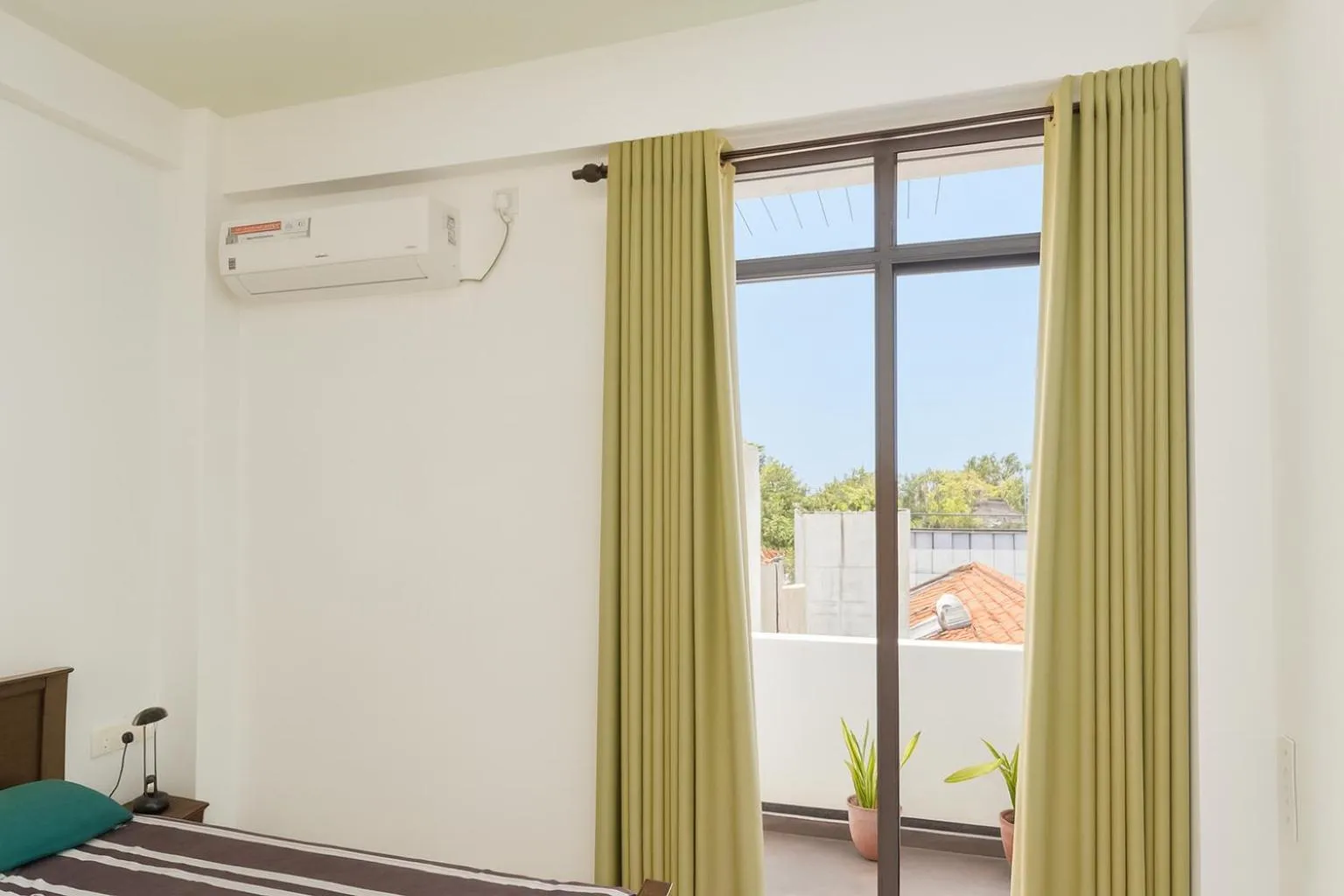 Balcony/Terrace in Sea Breeze Guest House Negombo