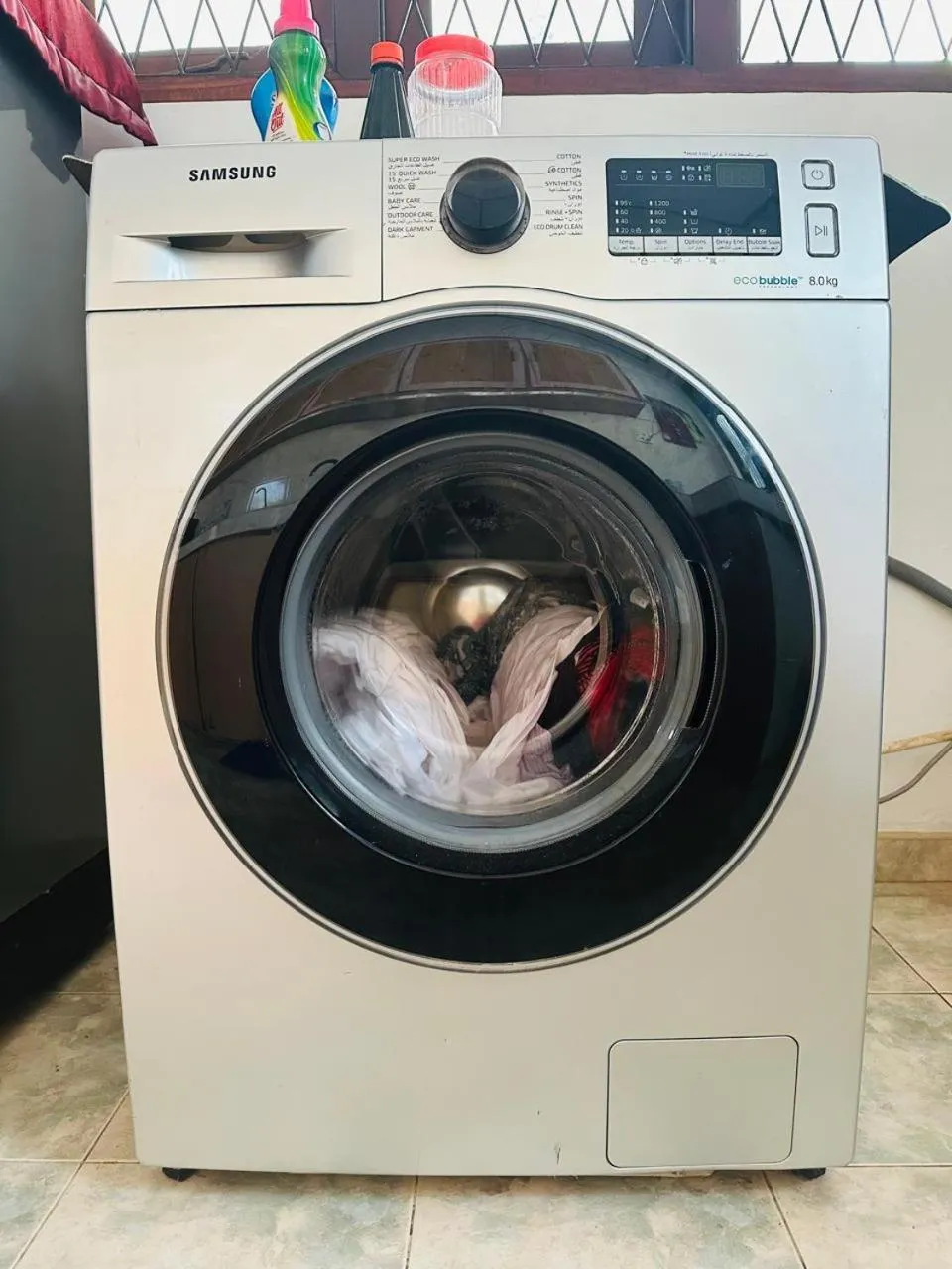 washing machine in Sea Breeze Guest House Negombo