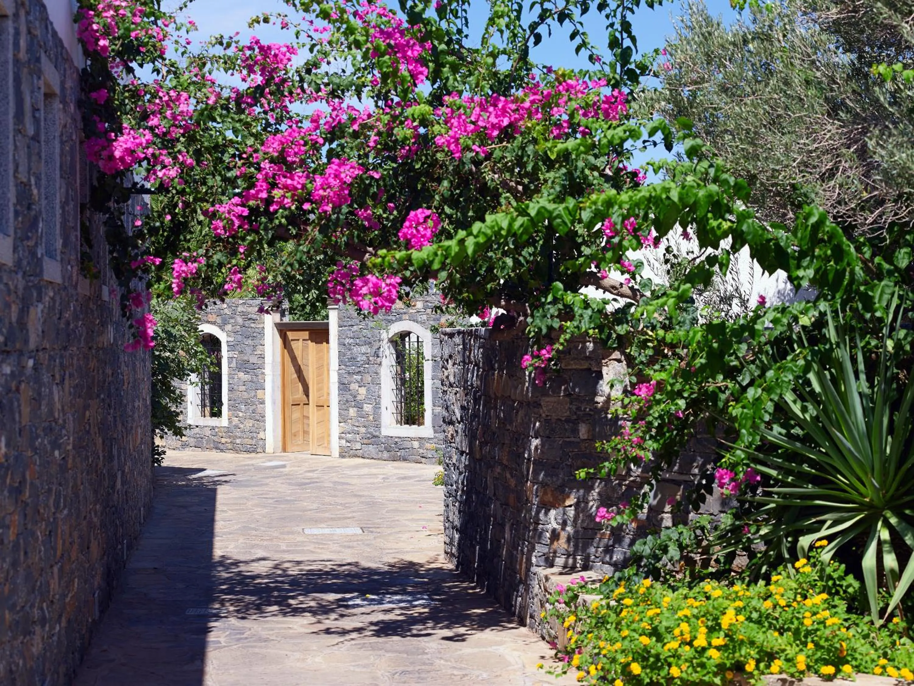 Spring in Elounda Peninsula Luxury Resort, Six Senses Spa