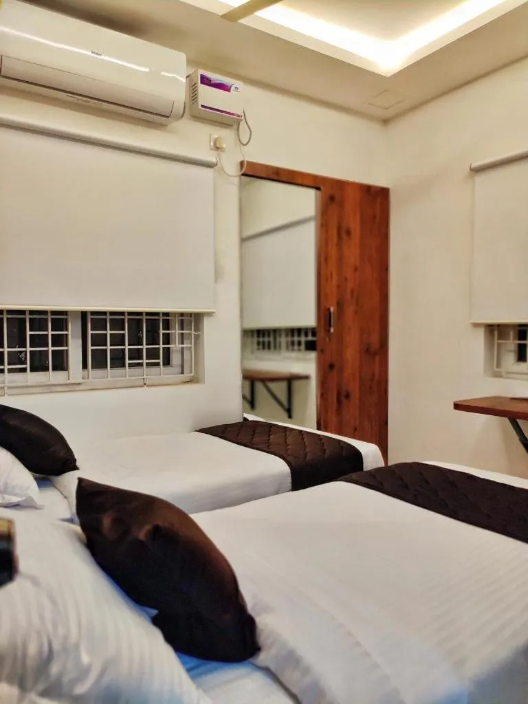 Photo of the whole room, Bed in SRP The Pavilion