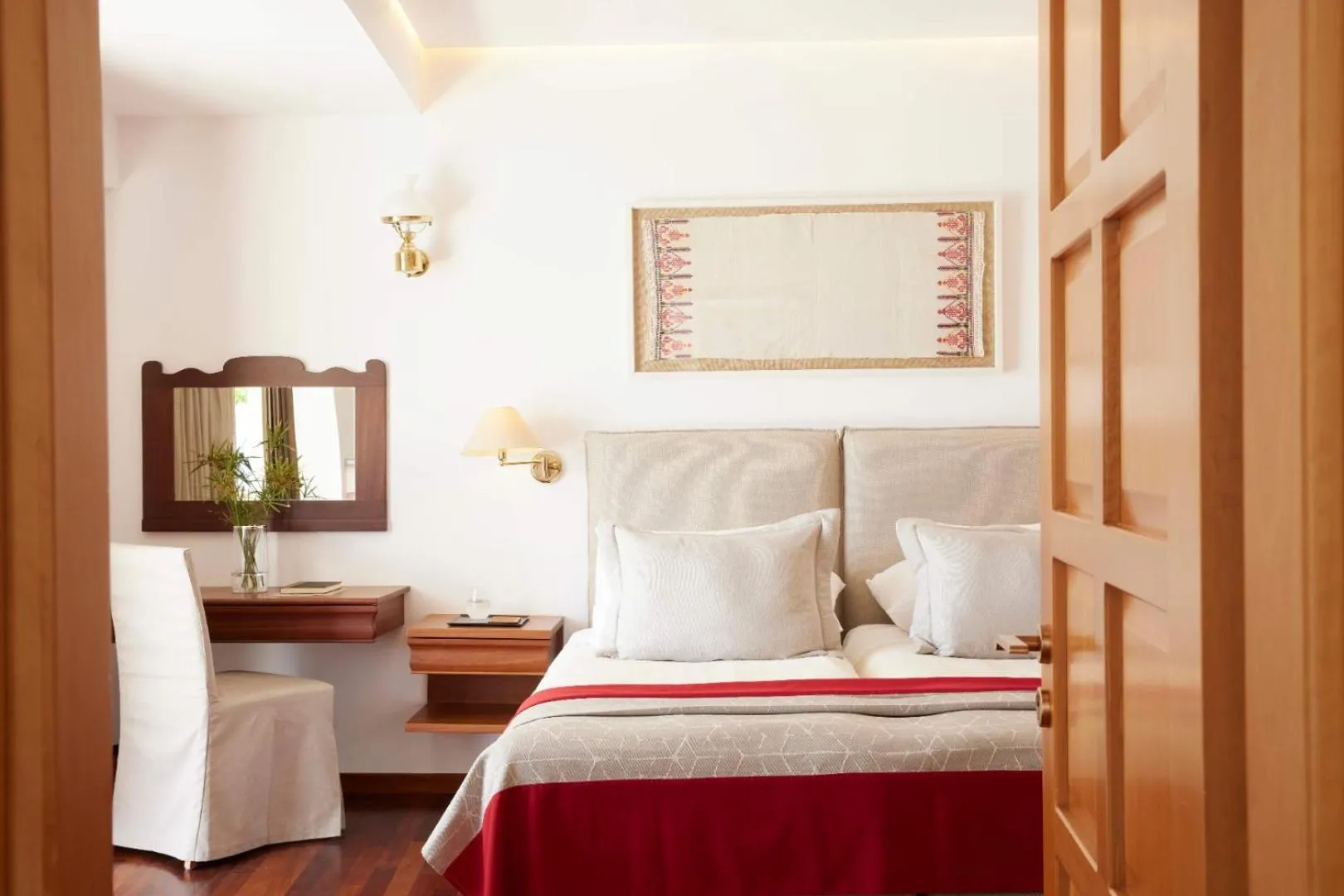 Photo of the whole room, Bed in Elounda Mare Relais & Châteaux Hotel