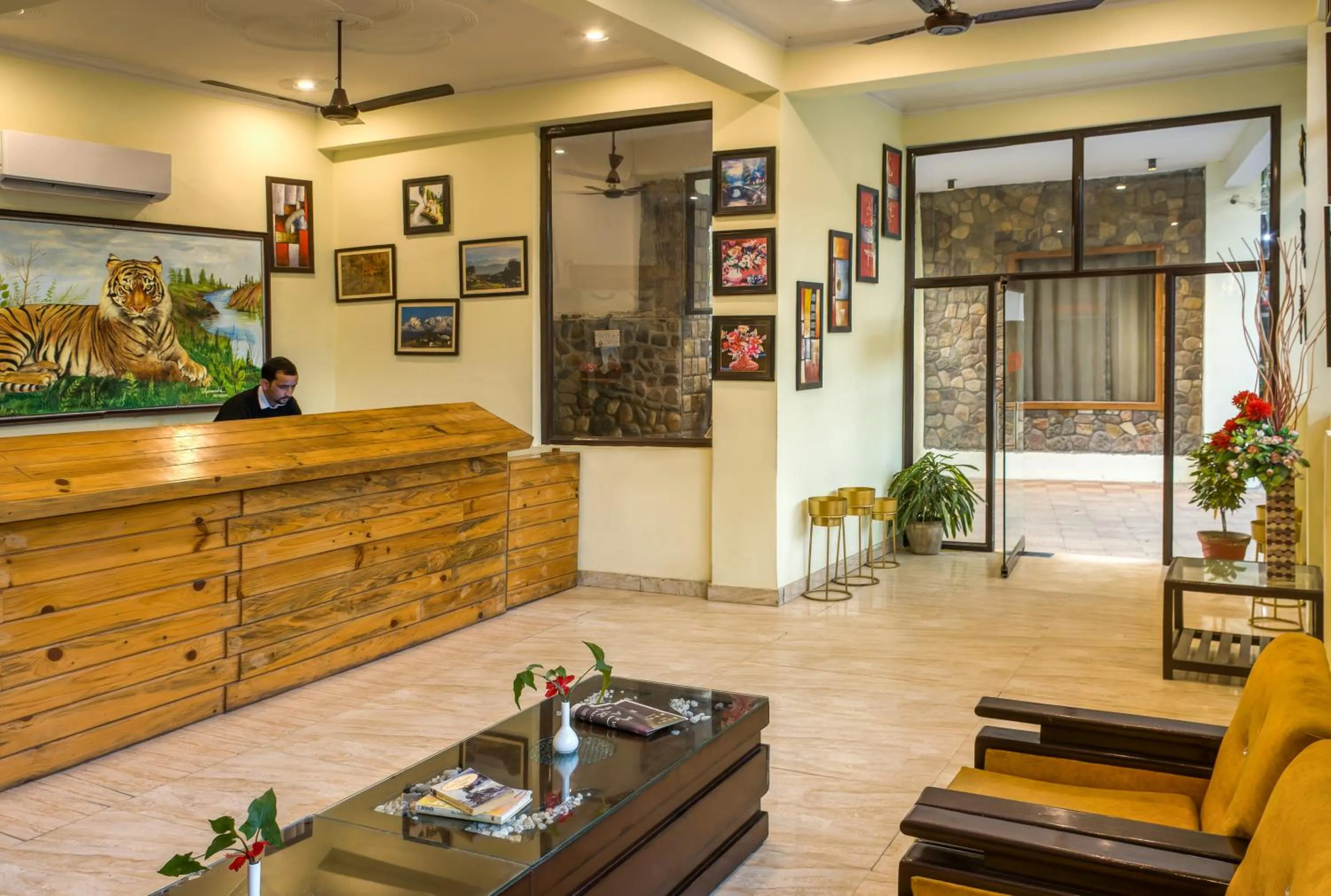 Lobby or reception in Dee Fellows Riverside Resort