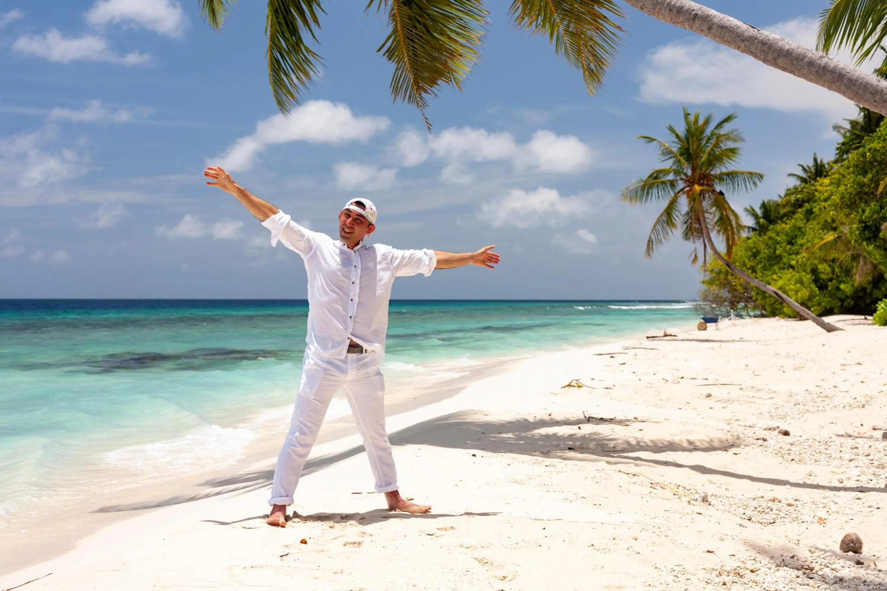 Guests in Dhonfulhafi Beach View