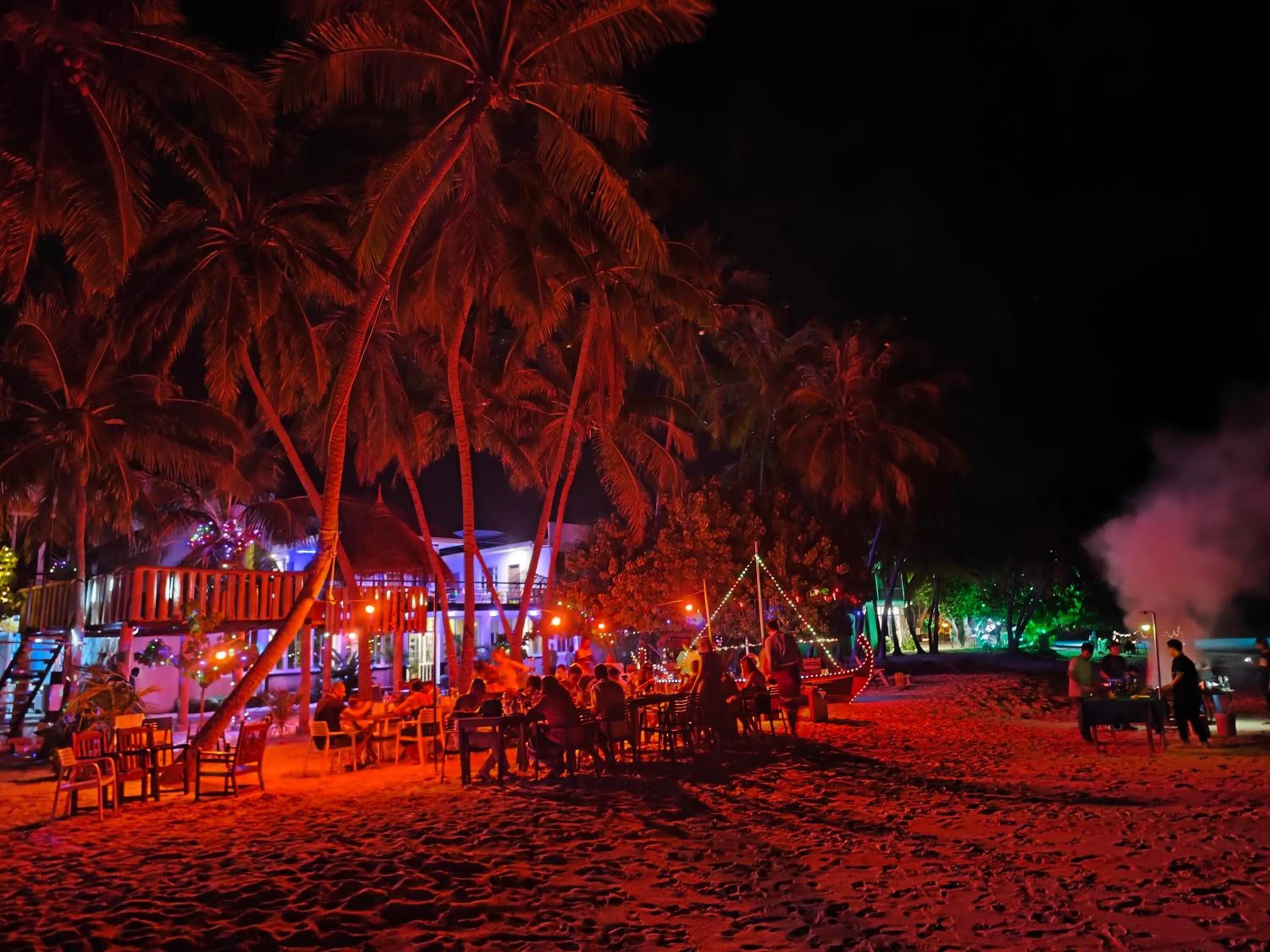 Beach in Dhonfulhafi Beach View